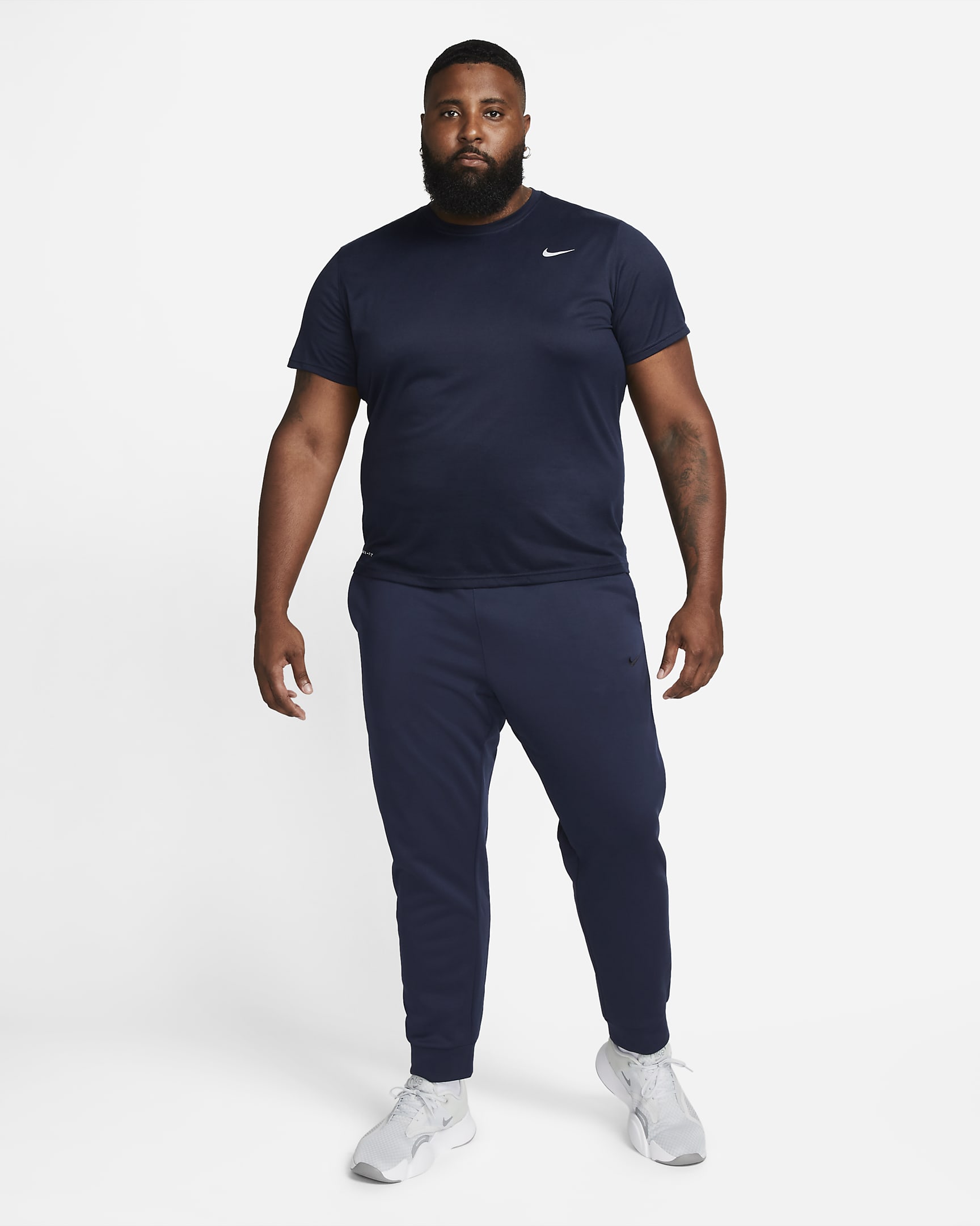 Nike Therma Men's Therma-FIT Tapered Fitness Trousers. Nike UK