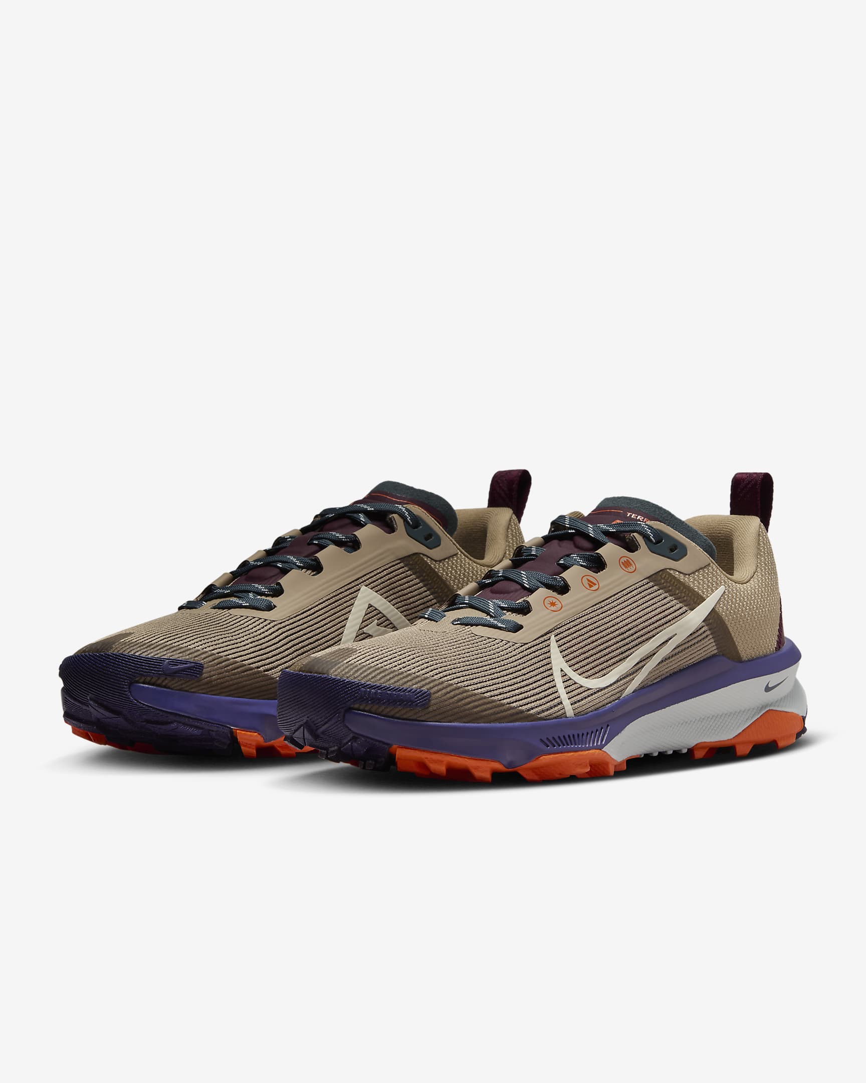 Nike Kiger 9 Women's Trail Running Shoes.