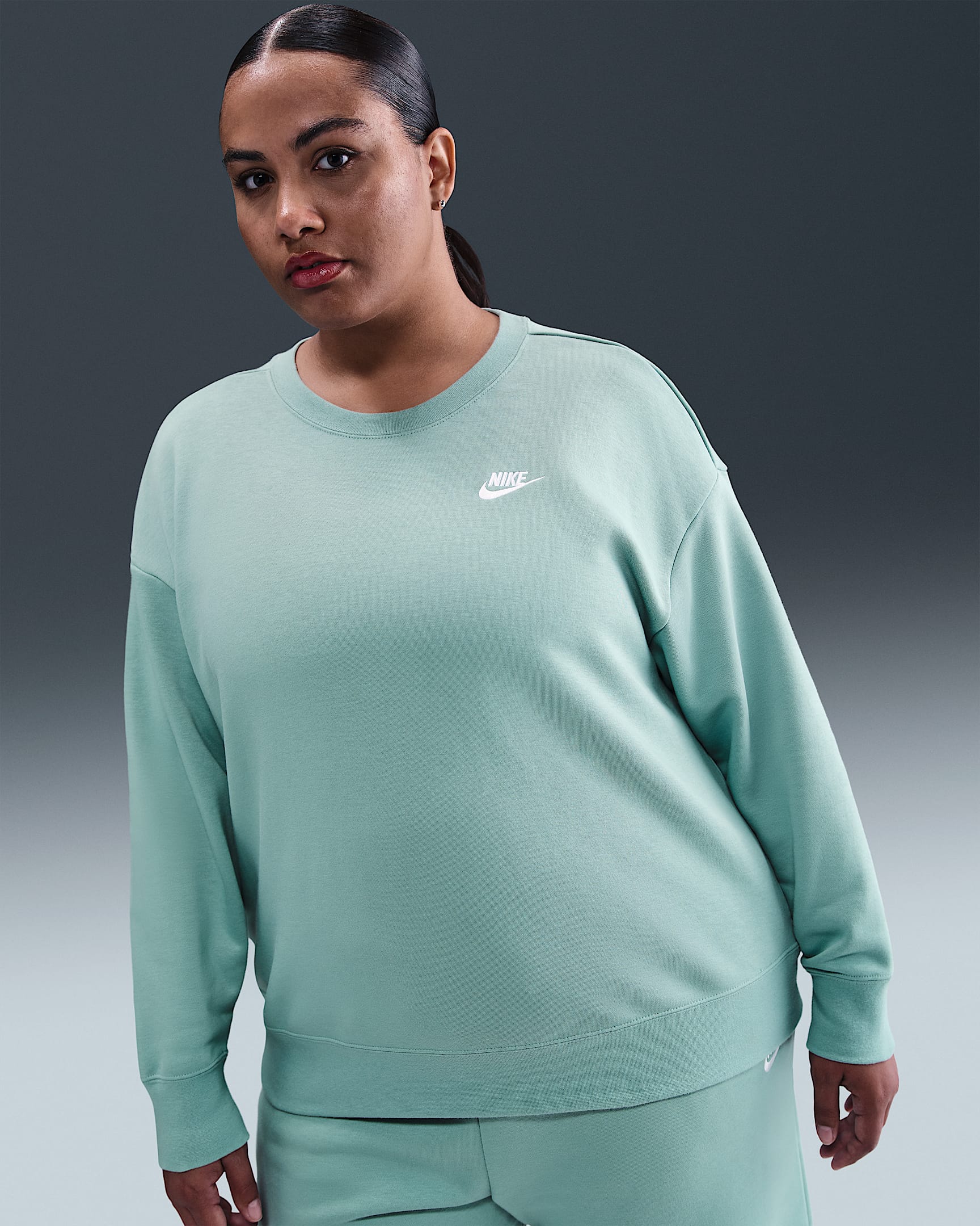 Sudadera de cuello redondo holgada para mujer (talla grande) Nike Sportswear Club Fleece - Cañón/Blanco