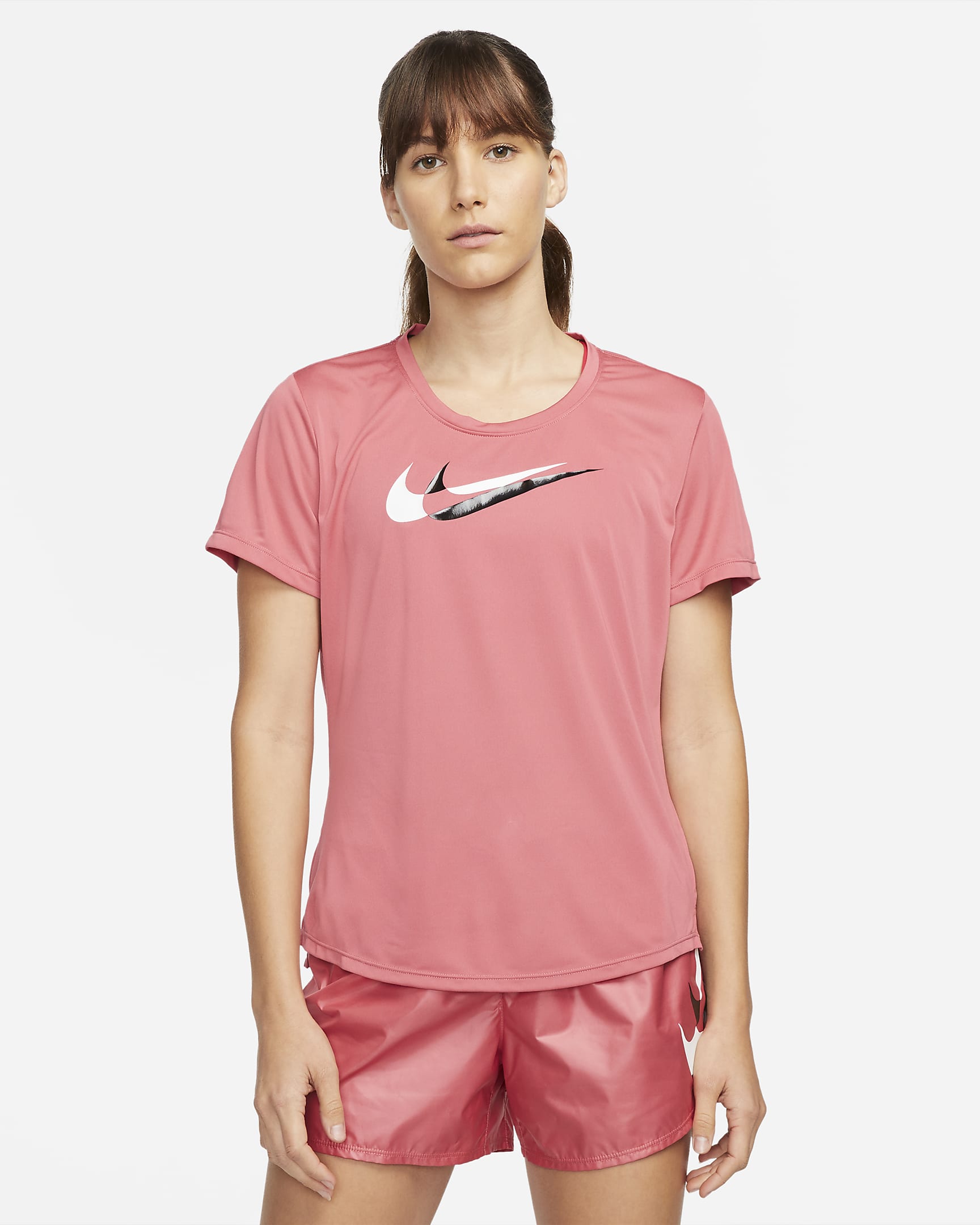Nike Dri-FIT Swoosh Run Playera de correr de manga corta para mujer - Rosa arcaico/Blanco