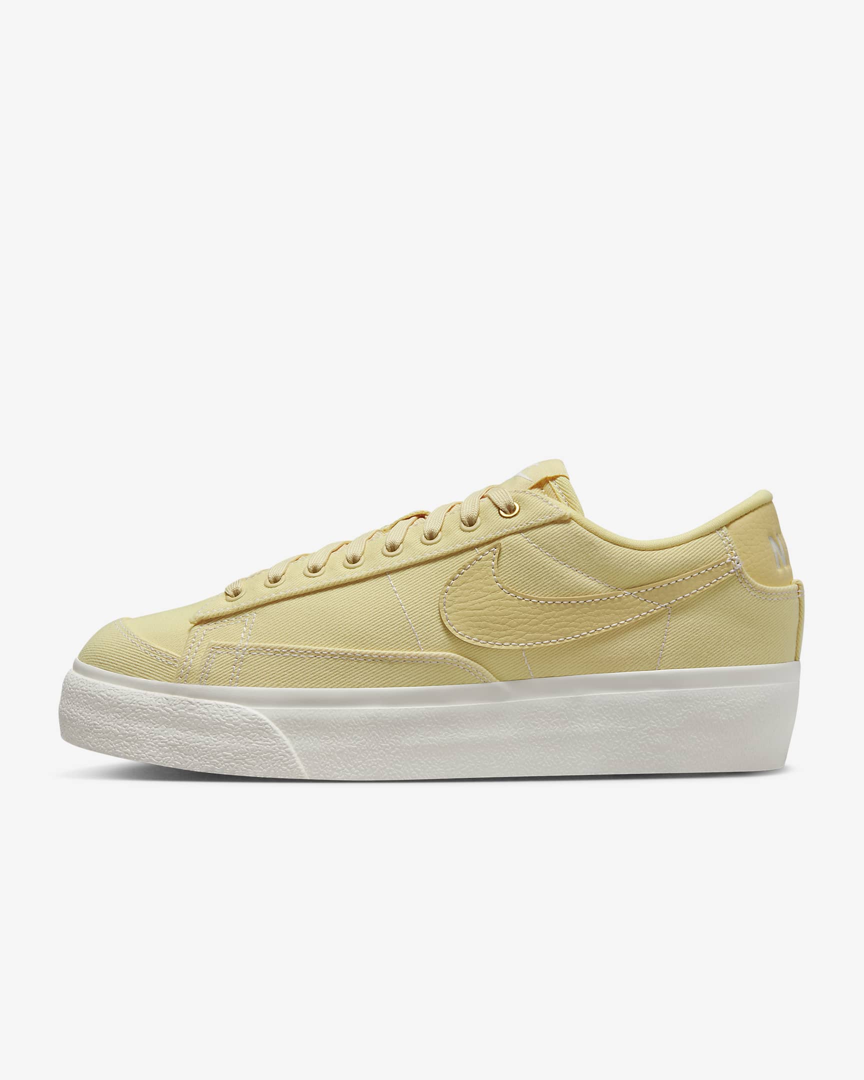 Nike Blazer Low Platform Canvas Women's Shoes. Nike IL