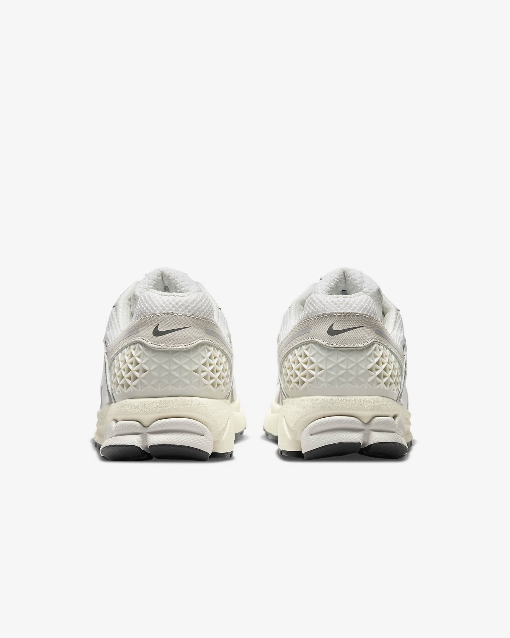 Calzado para hombre Nike Zoom Vomero 5 SE - Tinte platino/Cachemira/Gris hierro/Polvo fotón