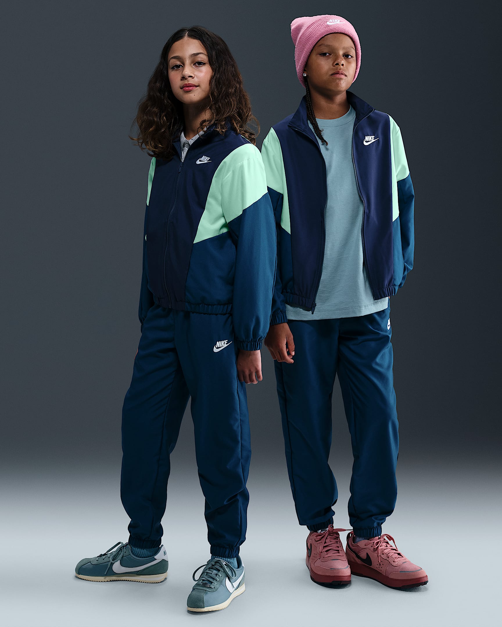 Nike Sportswear Big Kids' Woven Tracksuit - Blue Force/Midnight Navy/Mint Foam/White