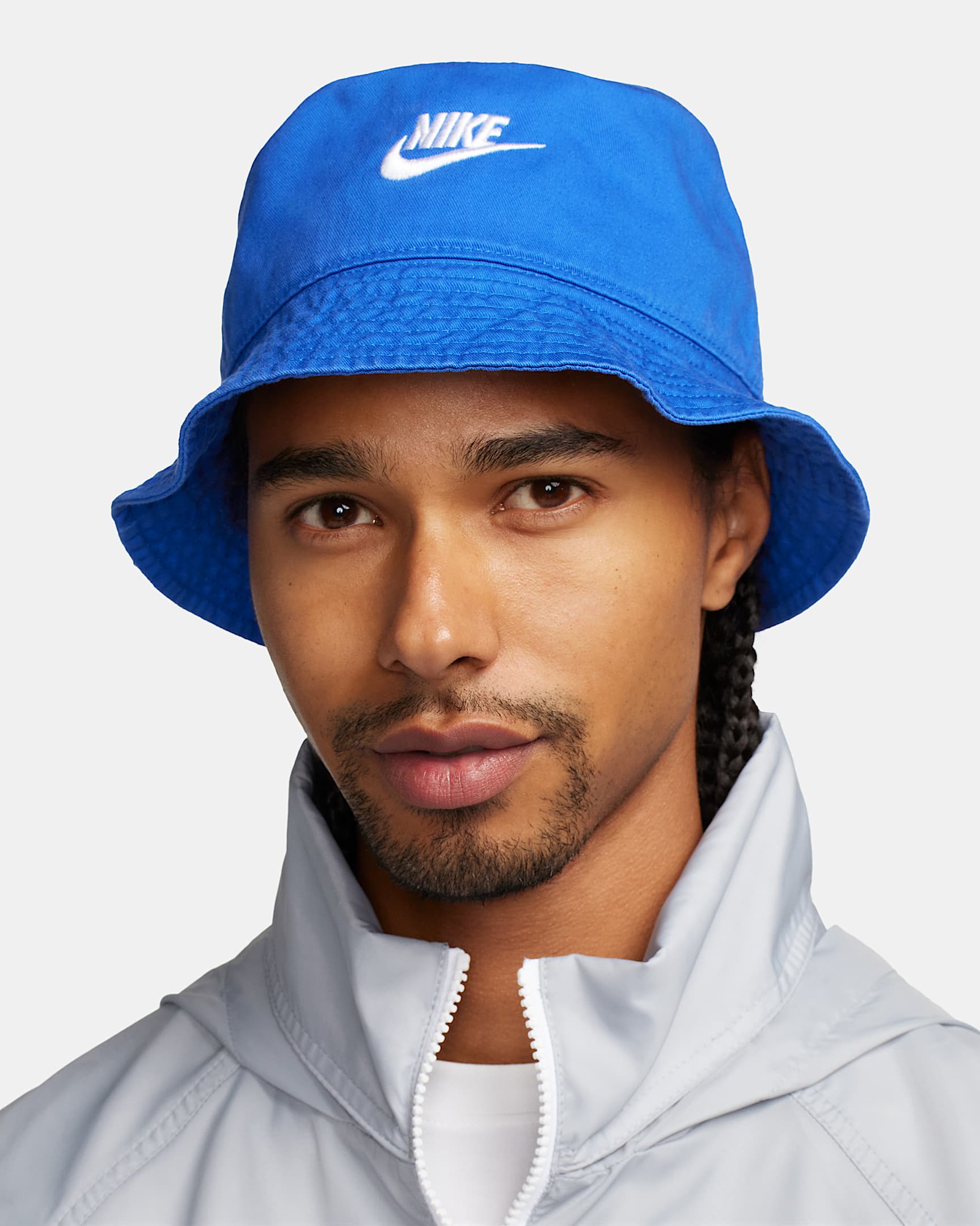 Nike Apex Futura Washed Bucket Hat. Nike BE