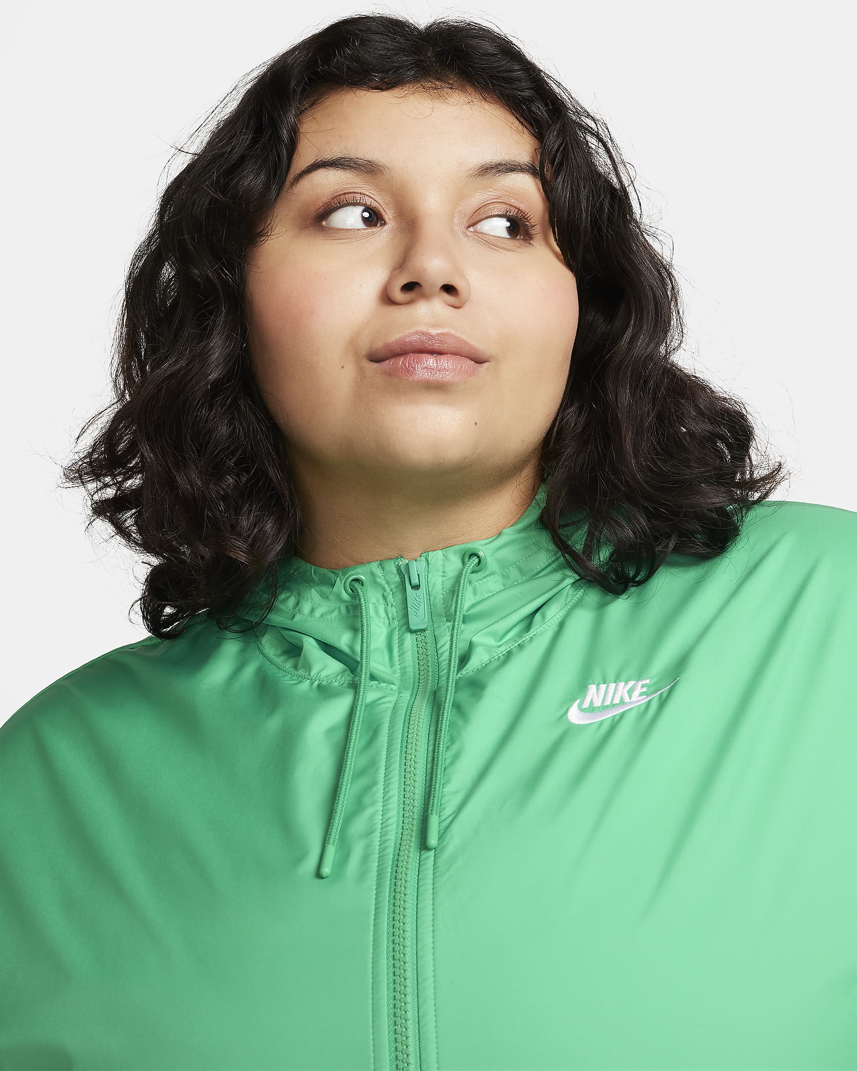 Nike Sportswear Essential Repel Women's Woven Jacket (Plus Size).