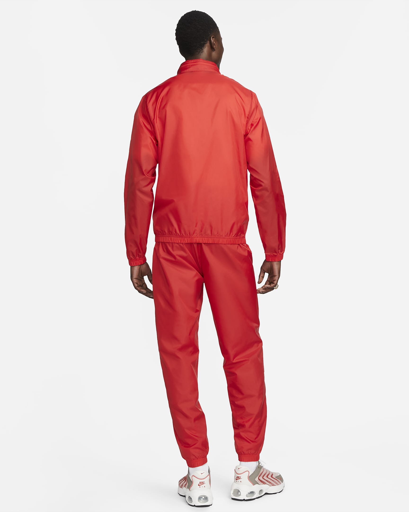 Nike Sportswear Club Men's Lined Woven Tracksuit. Nike UK