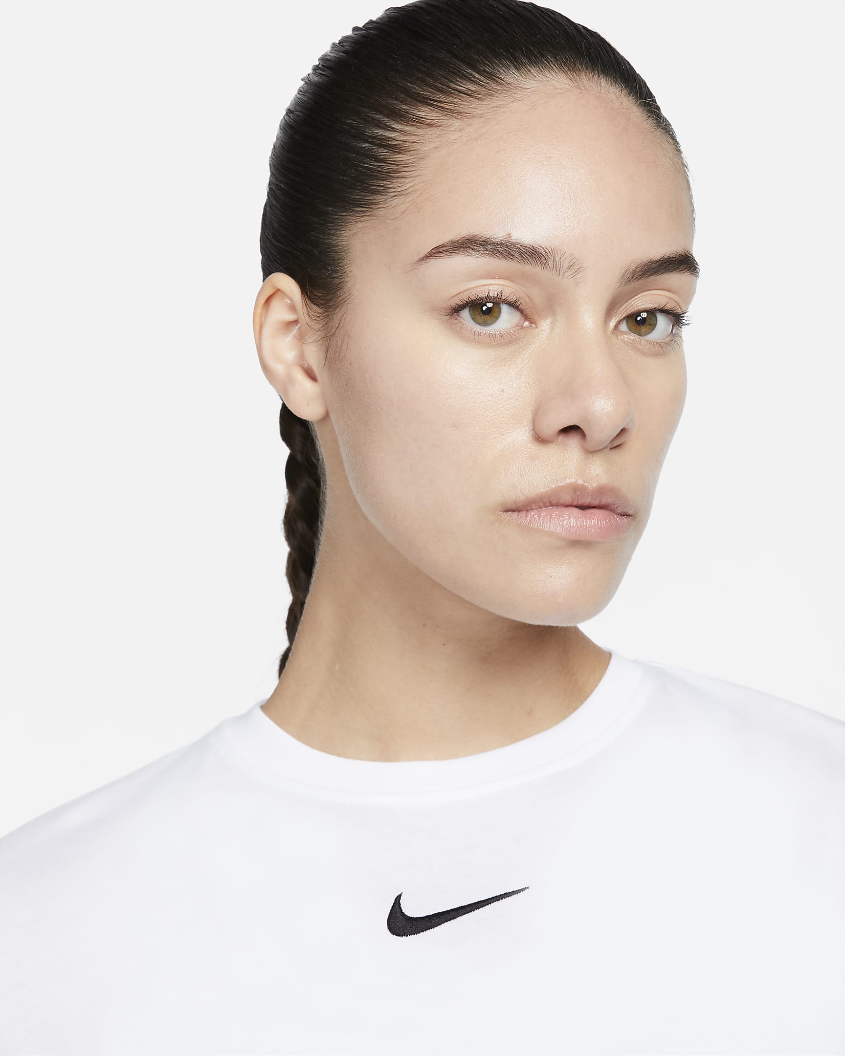 Γυναικείο T-Shirt σε πιο κοντό μήκος Nike Sportswear - Λευκό/Μαύρο