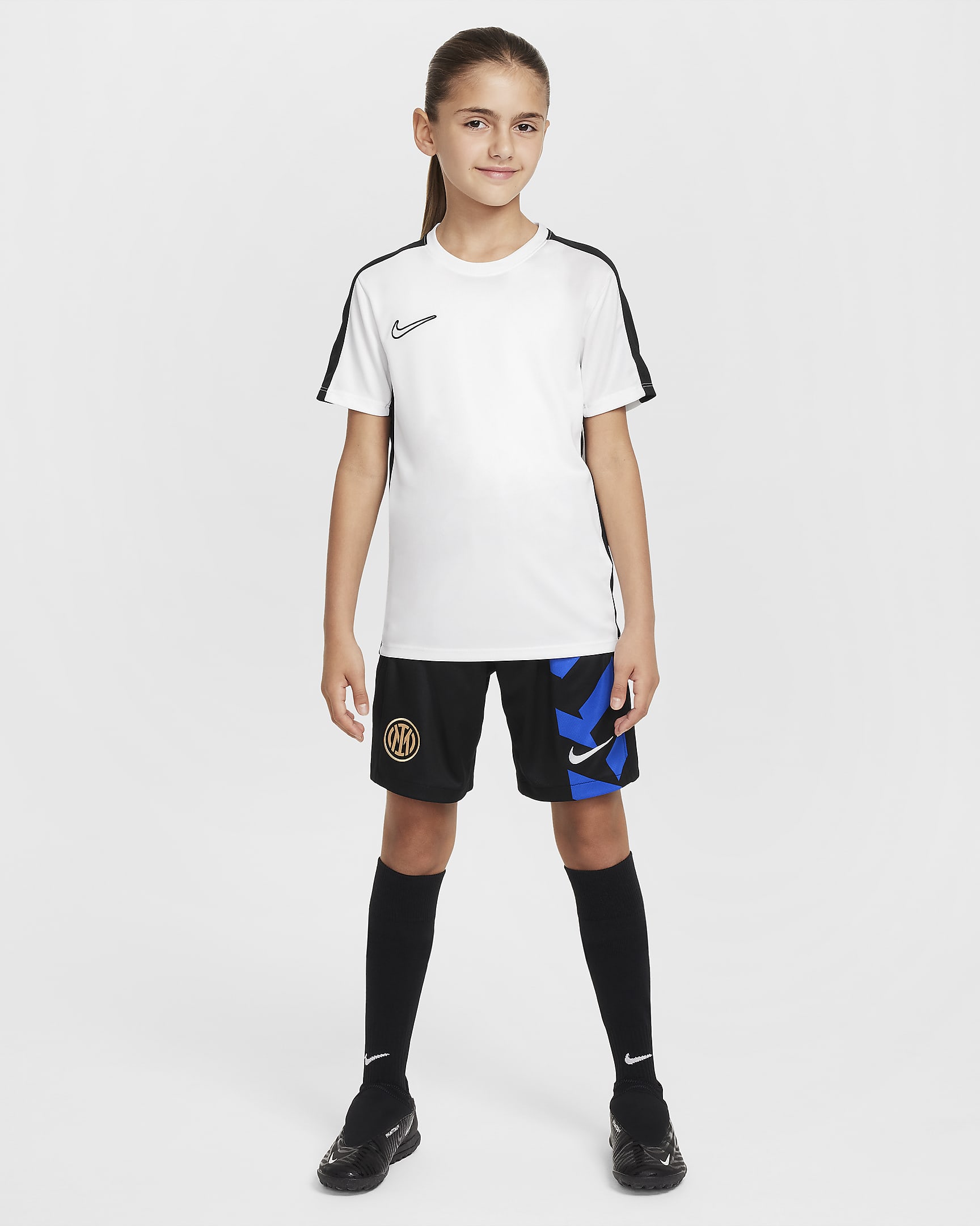 Spodenki piłkarskie dla dużych dzieci Nike Dri-FIT Inter Mediolan Stadium 2024/25 (wersja domowa) – replika - Czerń/Lyon Blue/Biel