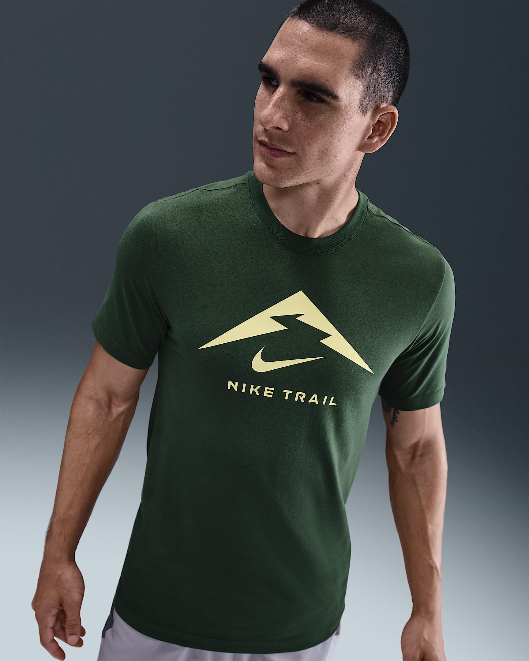 Nike Dri-FIT Men's Trail Running T-Shirt - Fir