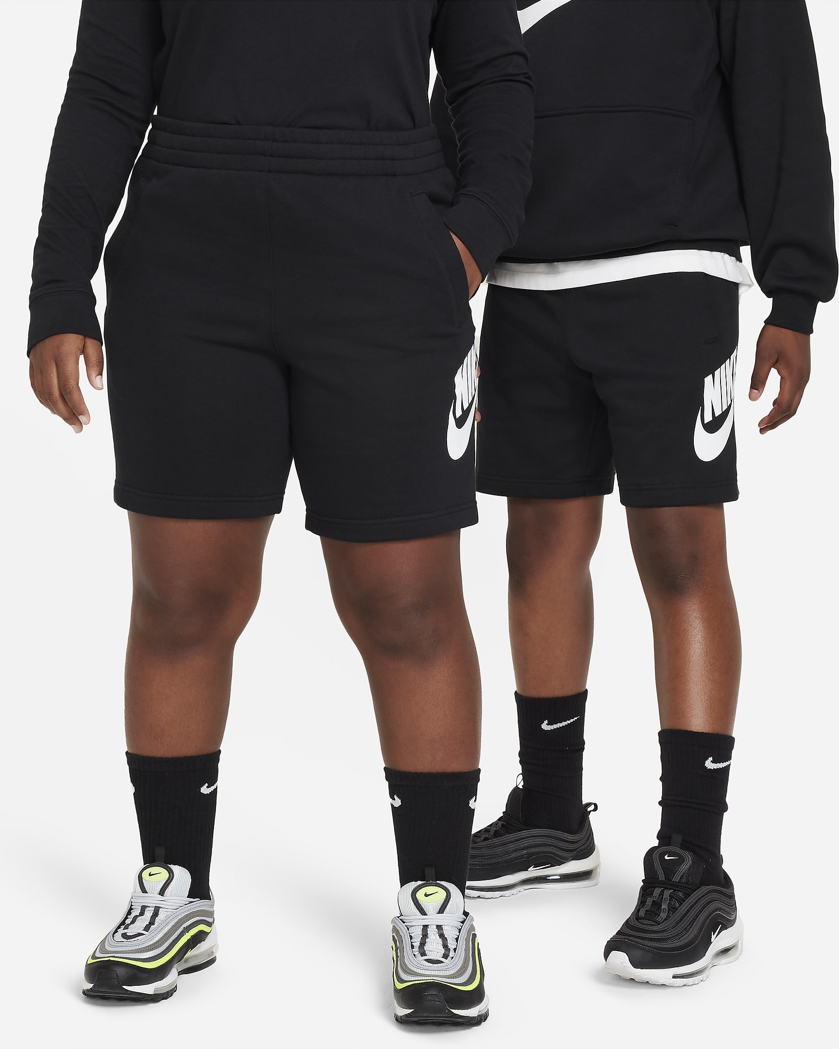 Nike Sportswear Club Fleece French-Terry-Shorts für ältere Kinder (erweiterte Größen) - Schwarz/Weiß