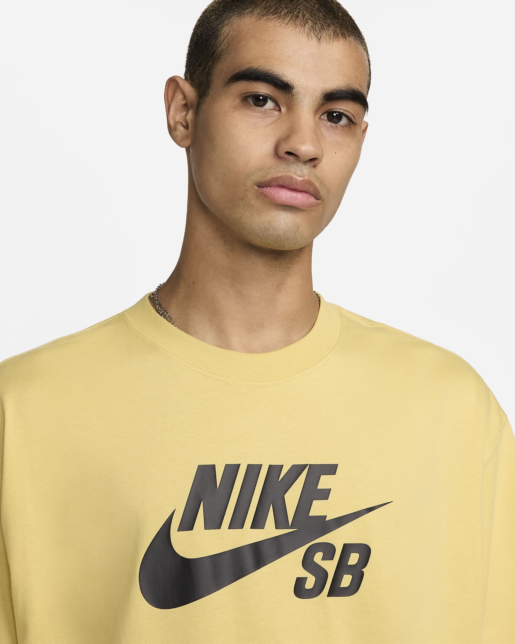 Nike SB Men's Logo Skate T-Shirt - Saturn Gold