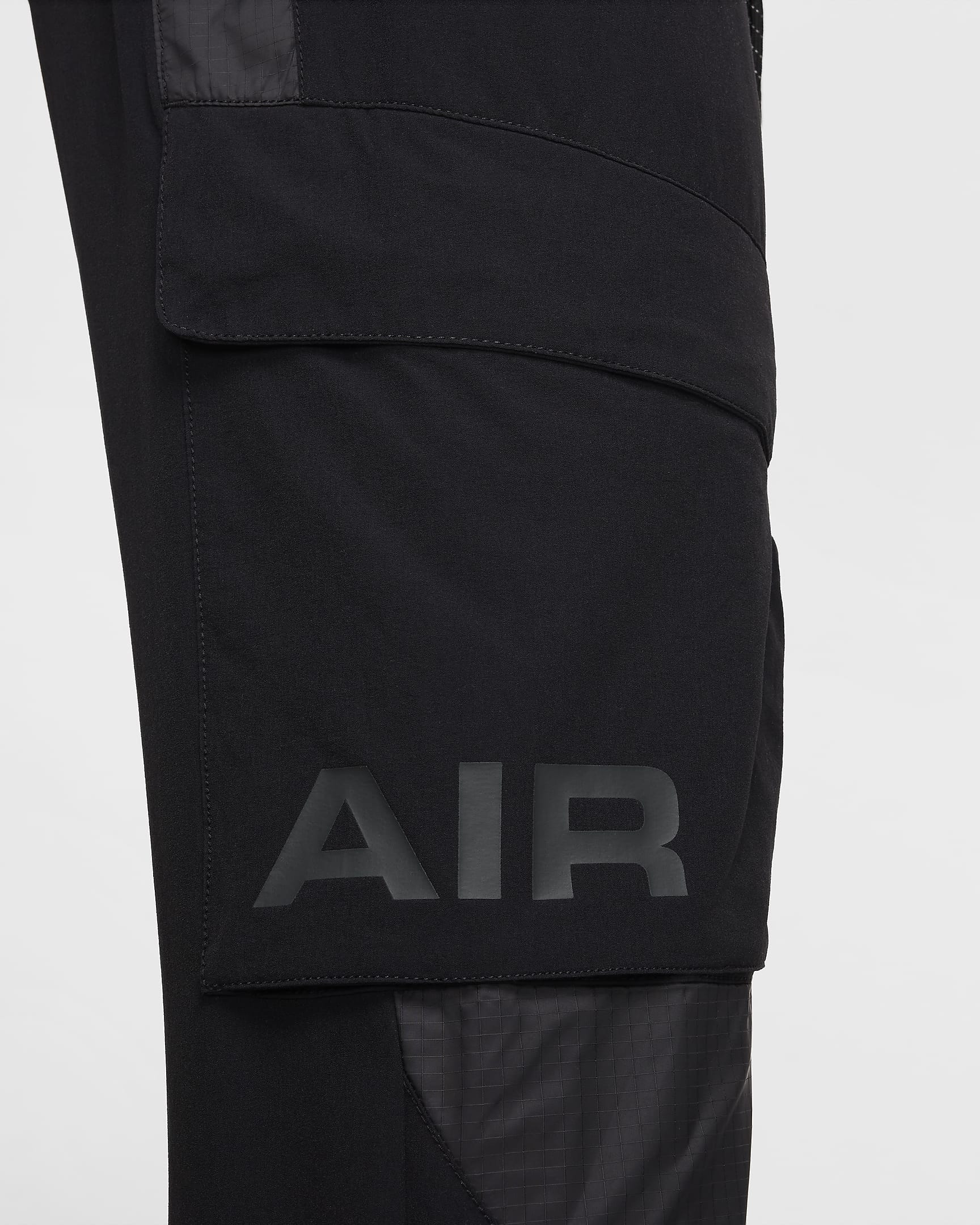 Nike Sportswear Air Max Men's Woven Cargo Trousers - Black/Black/Black