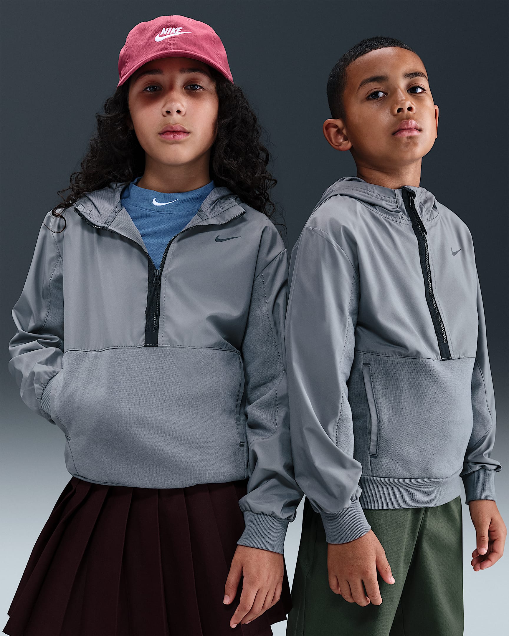 Nike Sportswear City Utility EasyOn Older Kids' Half-Zip Fleece Hoodie - Smoke Grey/Black
