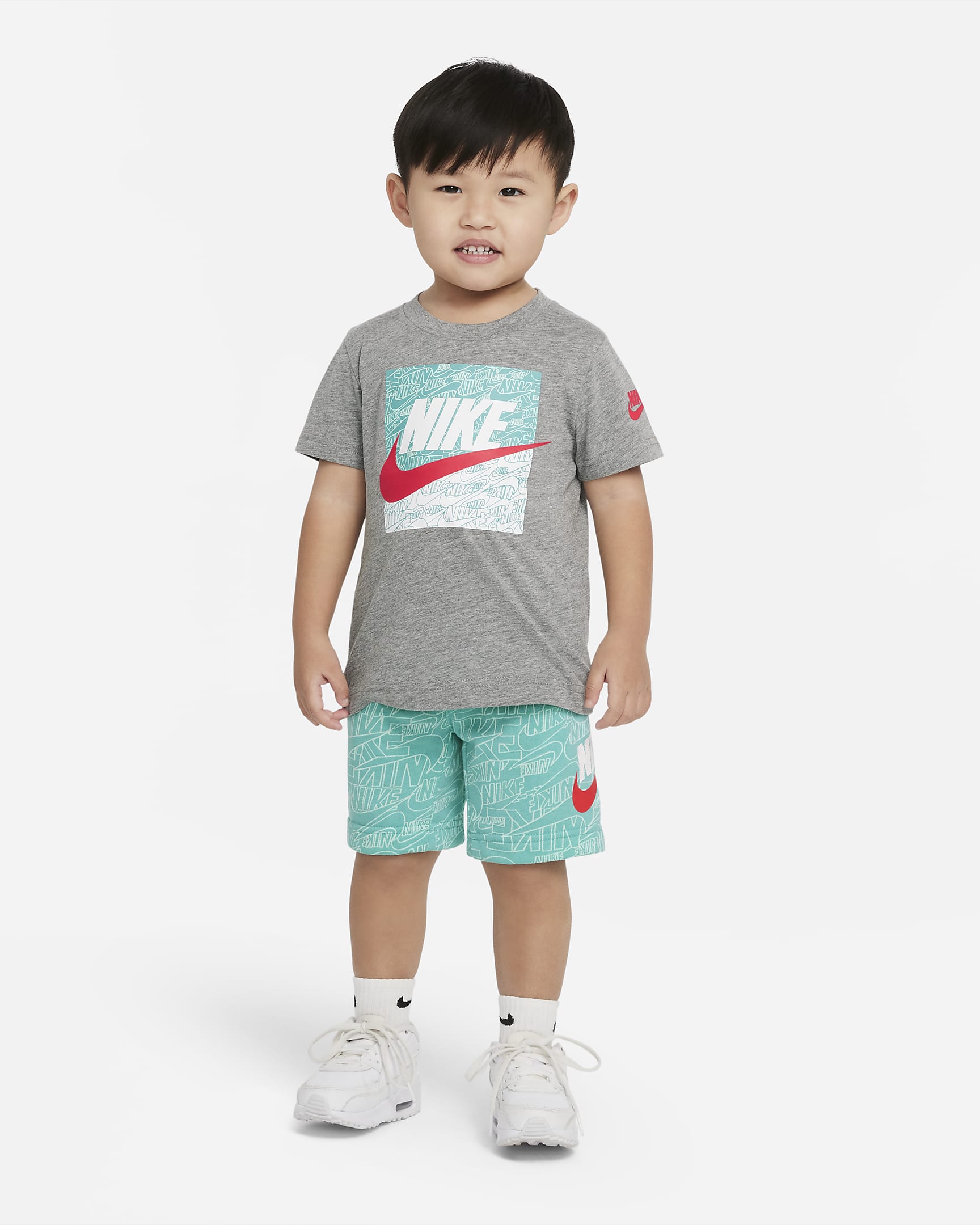 Playera infantil Nike. Nike.com