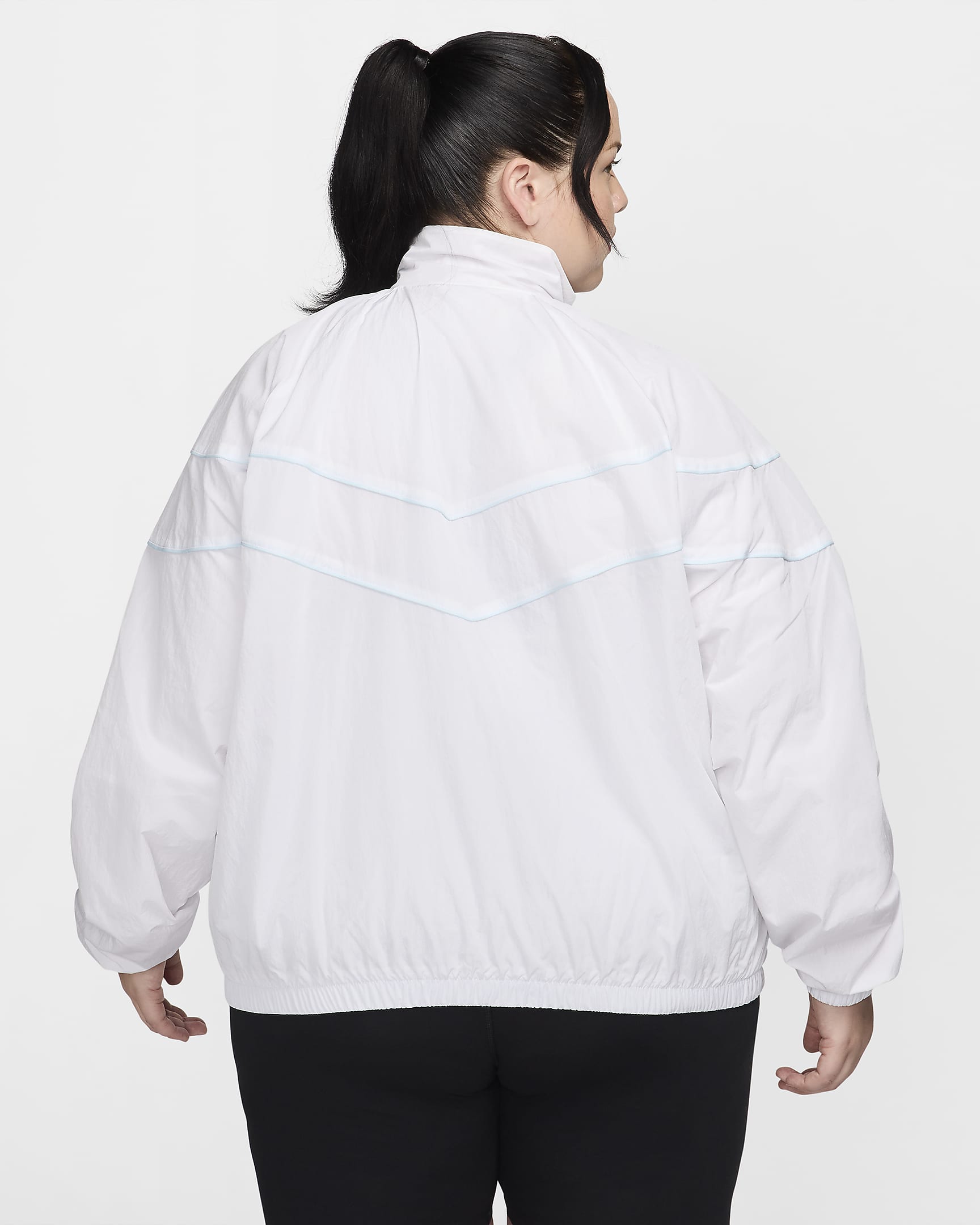 Chamarra de tejido Woven holgada de cierre completo con protección UV para mujer (talla grande) Nike Windrunner - Blanco/Negro