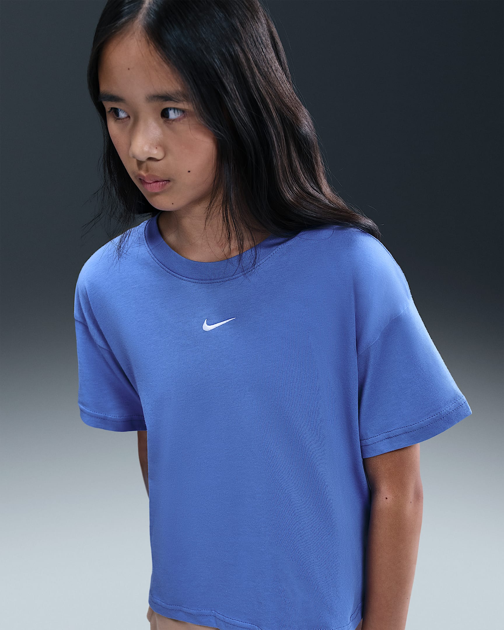 Nike Sportswear Essential Older Kids' (Girls') T-Shirt - Comet Blue