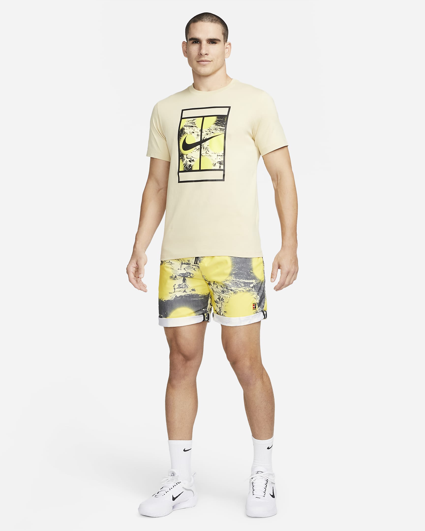 nikecourt-mens-tennis-t-shirt-Zwjn01.png