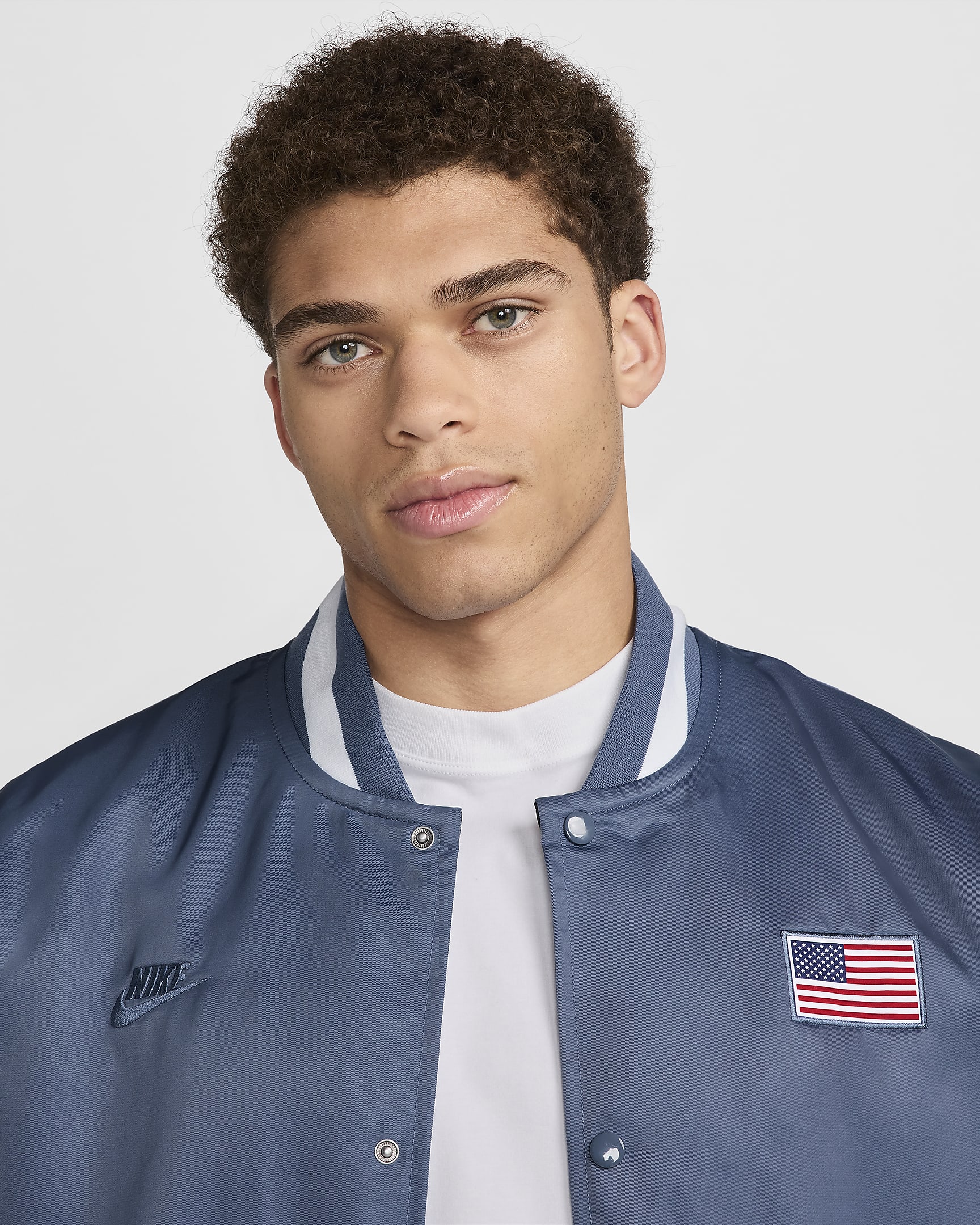 Chamarra Nike Breaking de satén para hombre USA Dogout - Azul difuso/Azul marino místico