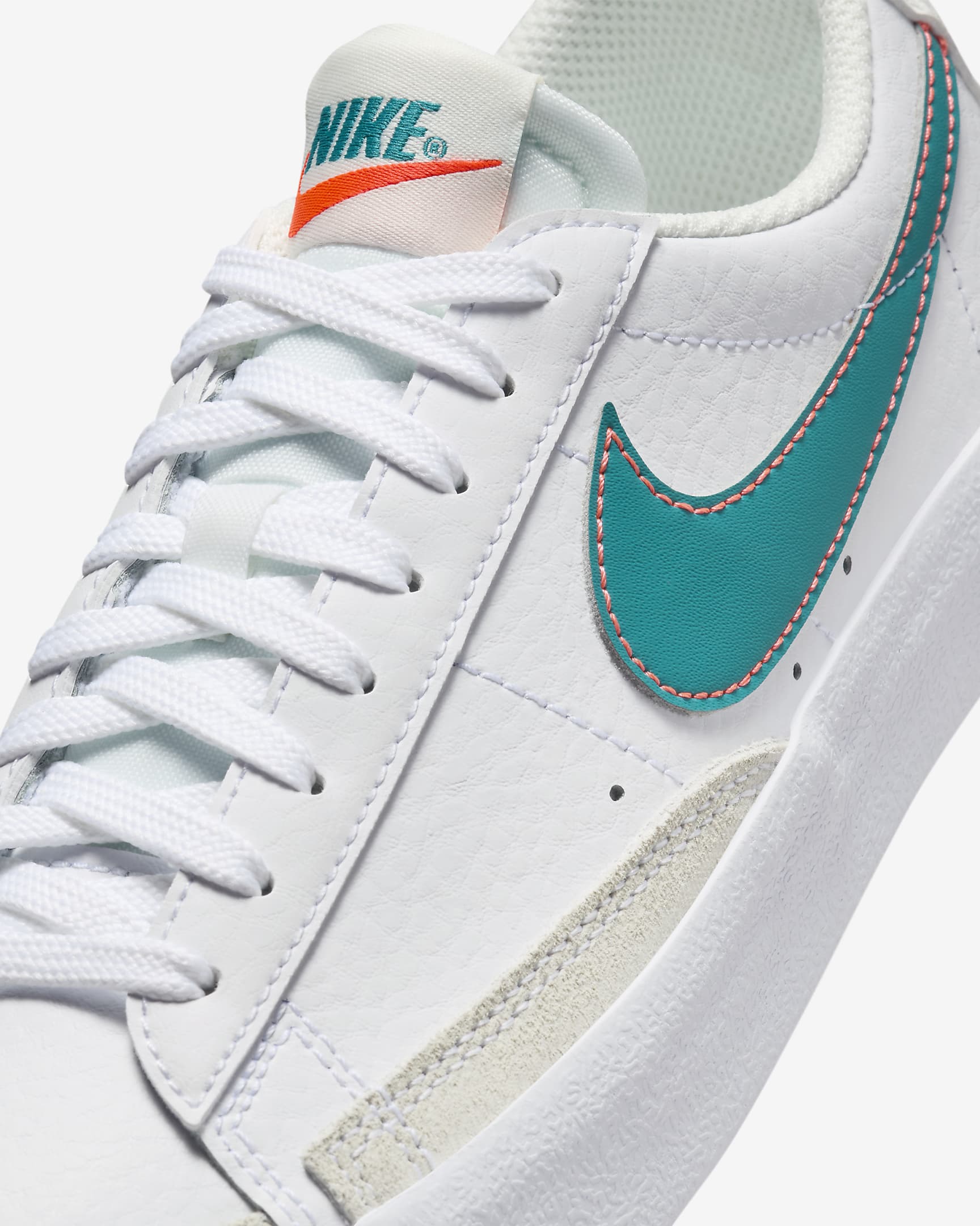 Nike Blazer Low '77 Older Kids' Shoes - White/White/Summit White/Aquamarine