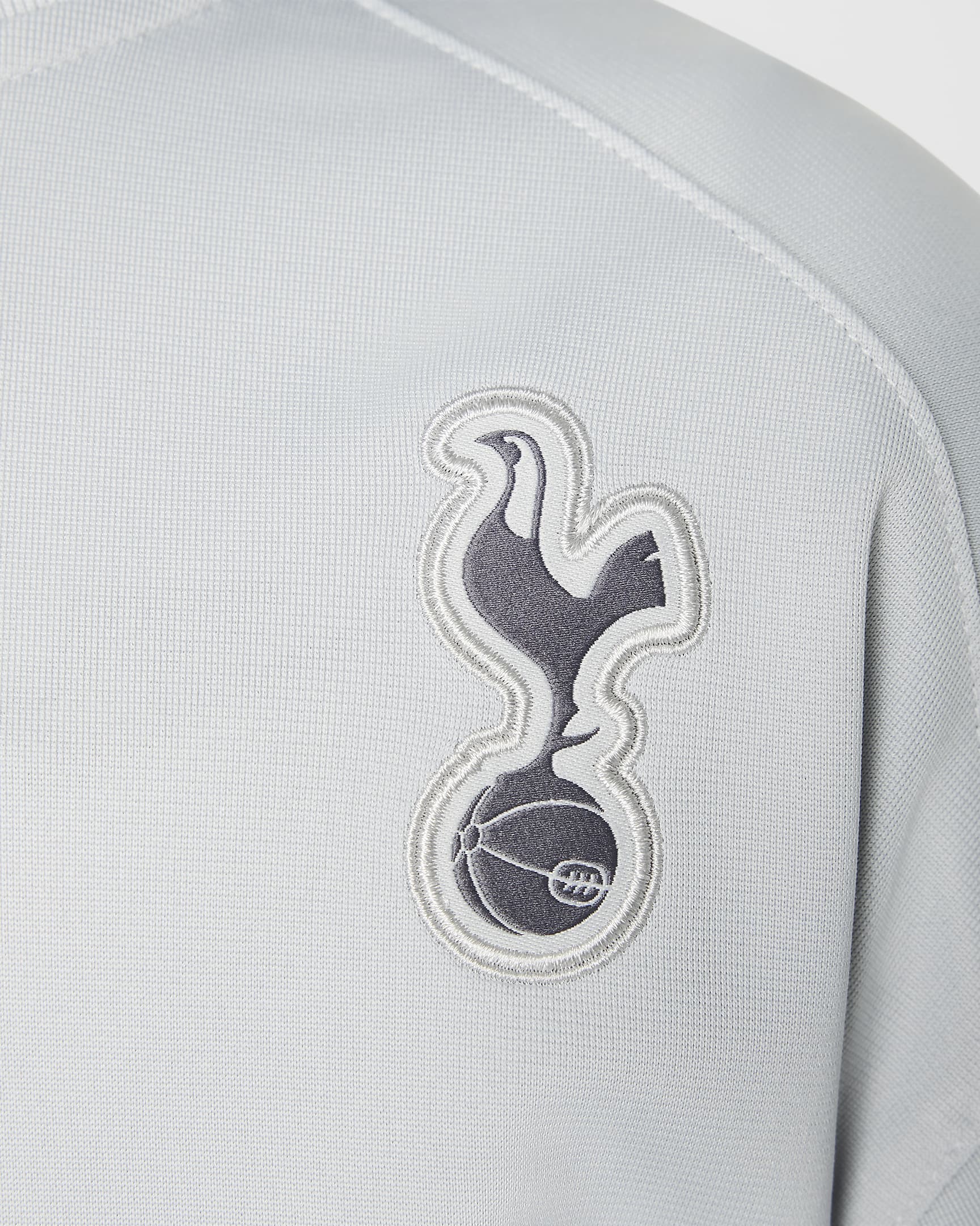 Pleteninová fotbalová sportovní souprava Tottenham Hotspur Strike Nike Dri-FIT pro malé děti - Grey Fog/Polar/Dark Grey/Dark Grey