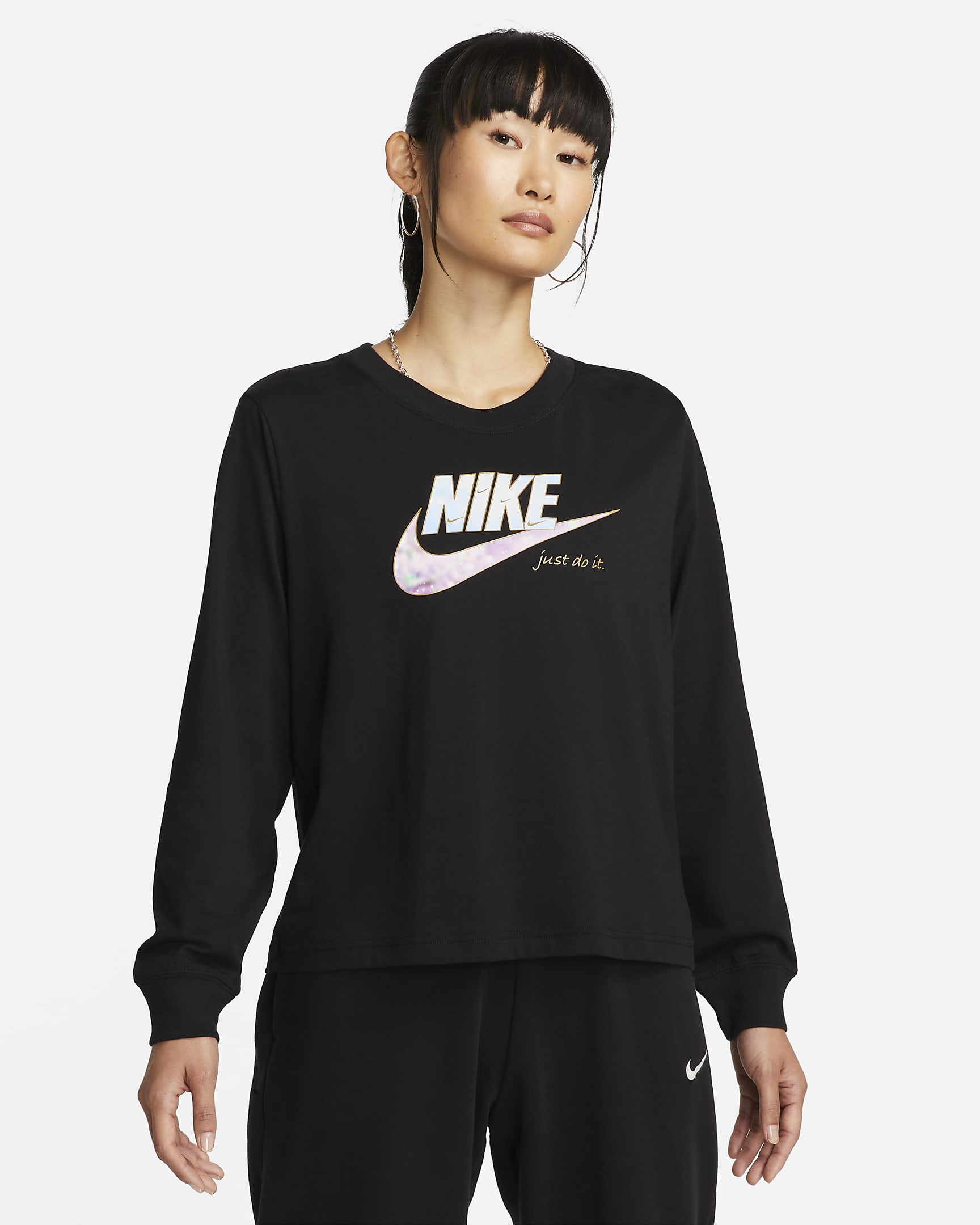 Nike Sportswear Women's Long-Sleeve T-Shirt - Black