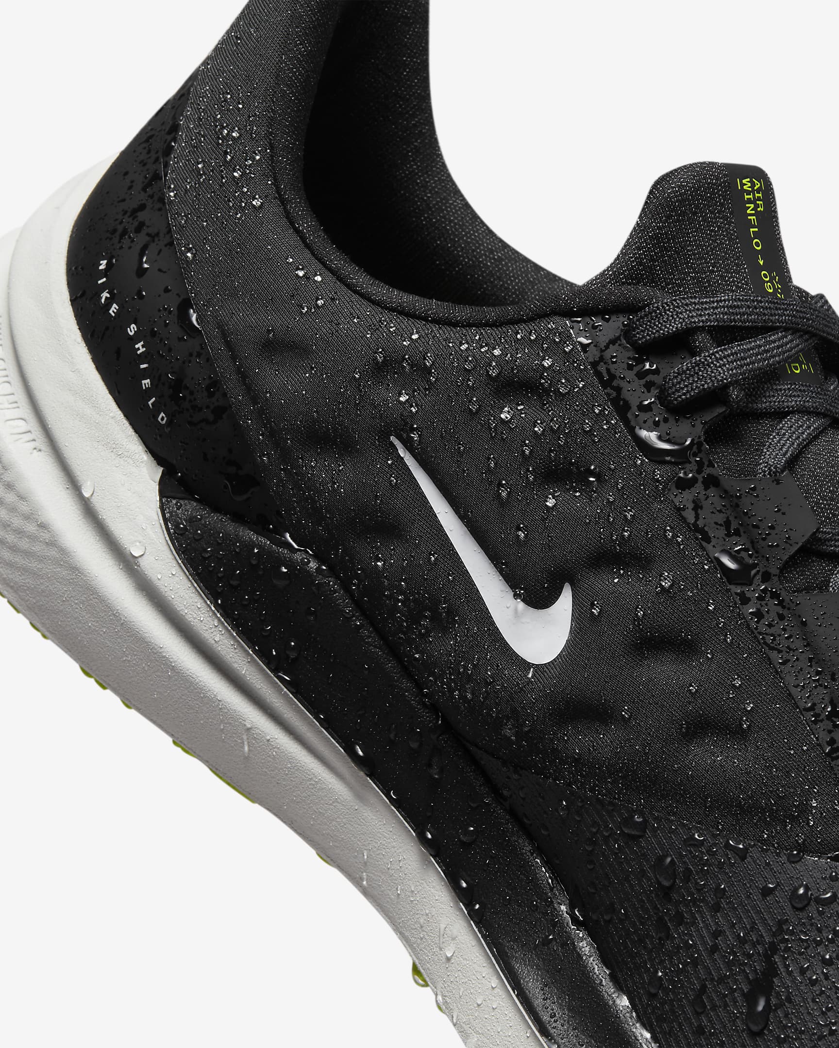 Nike Winflo 9 Shield Men's Weatherised Road Running Shoes. Nike LU