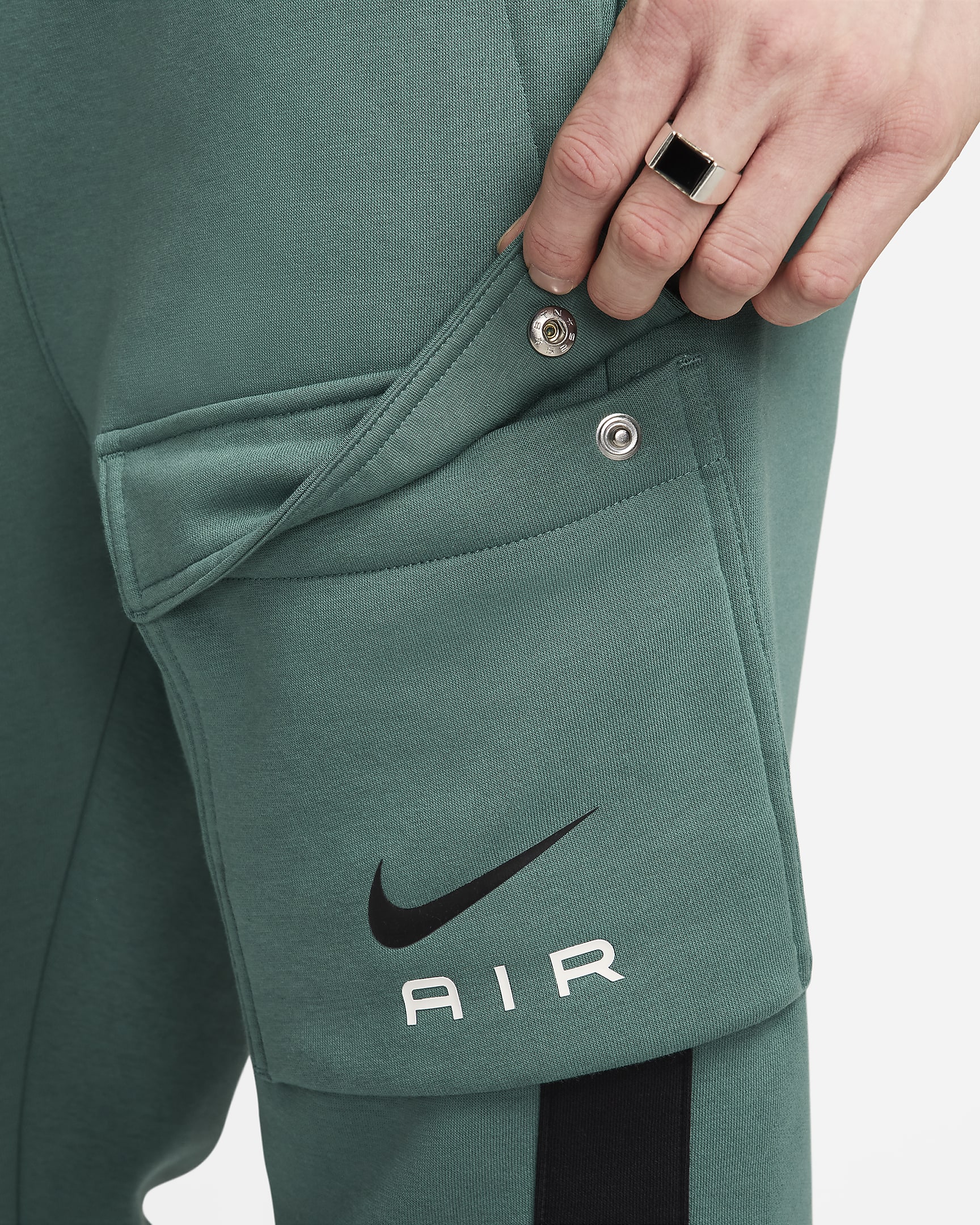 Nike Air Men's Fleece Cargo Trousers - Bicoastal/Black