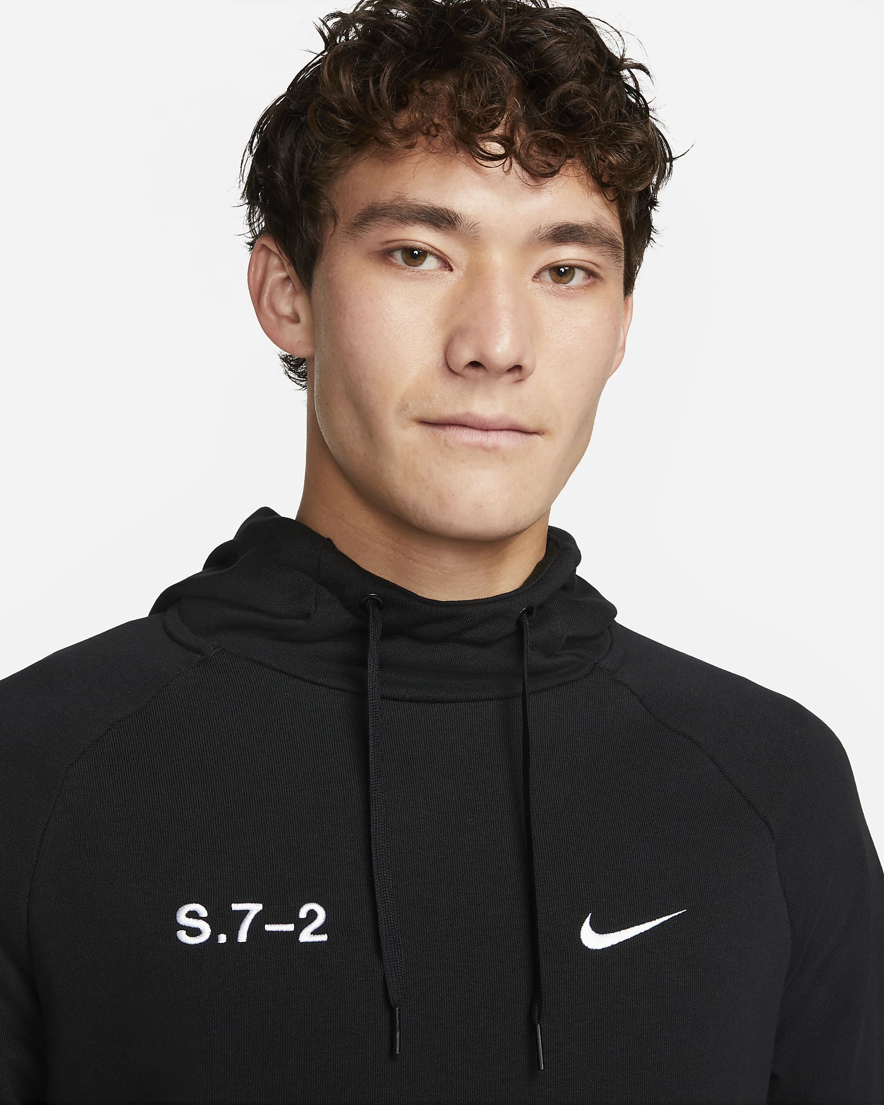 Nike Dri-FIT Studio '72 Men's Pullover Fitness Hoodie. Nike ID