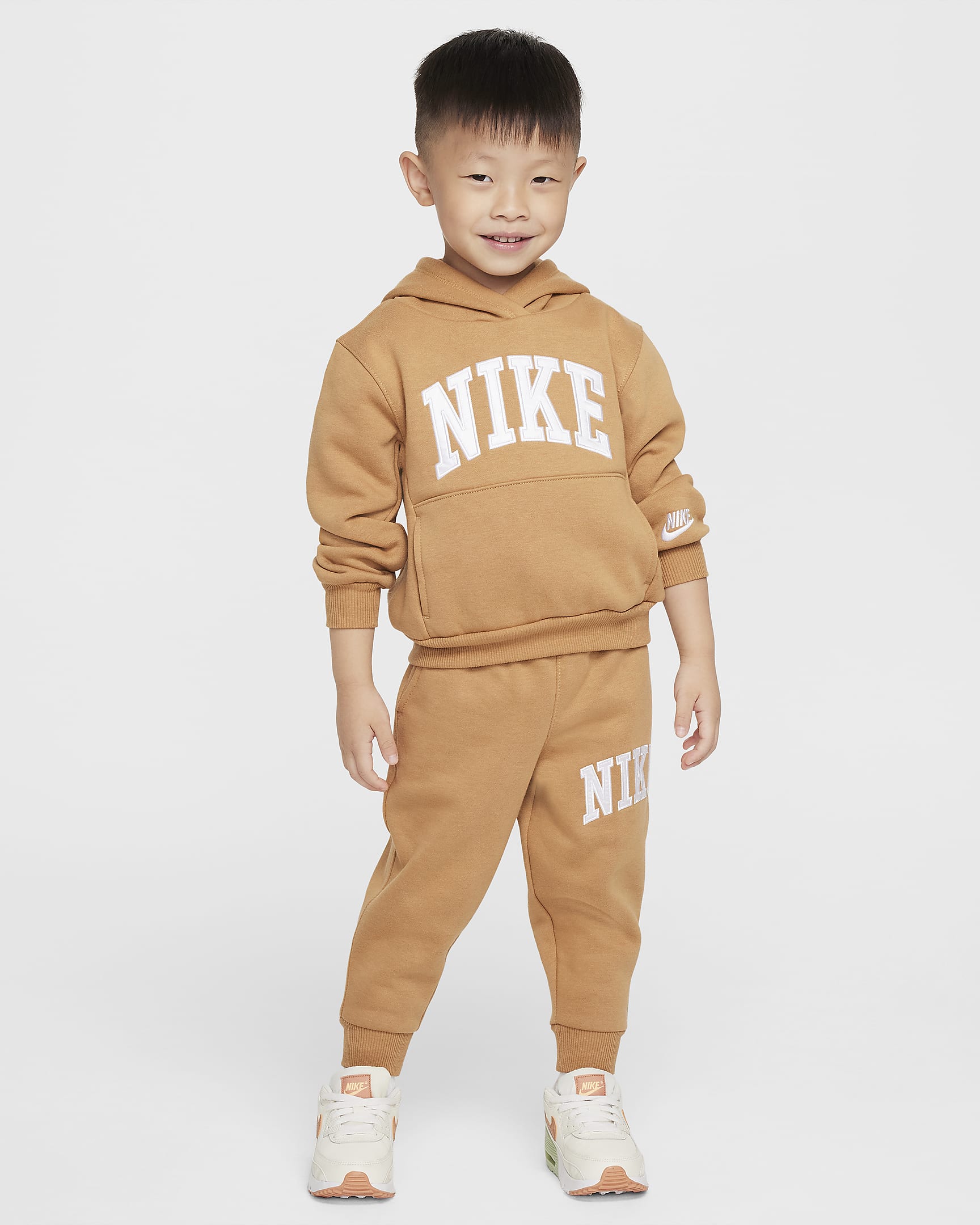 Pants de tejido Fleece con apliques infantil Nike Sportswear Club  - Lino