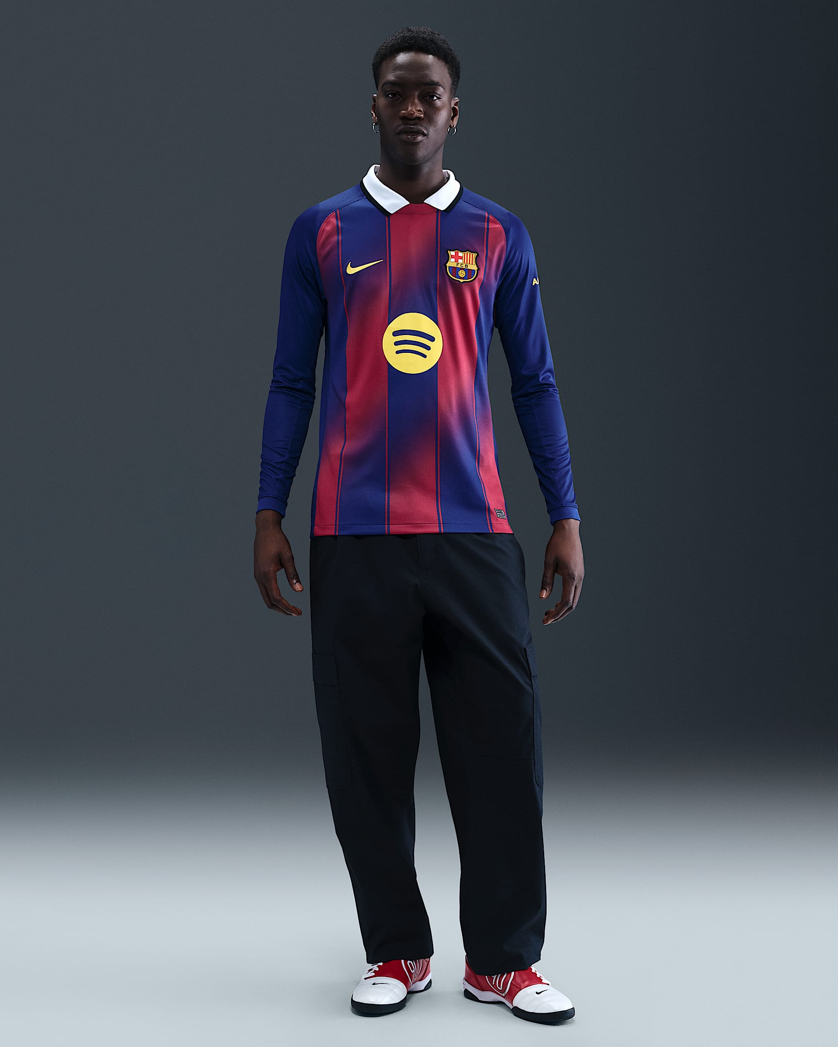 FC Barcelona 2025/26 Stadium Home Men's Nike Dri-FIT Soccer Replica Long-Sleeve Jersey