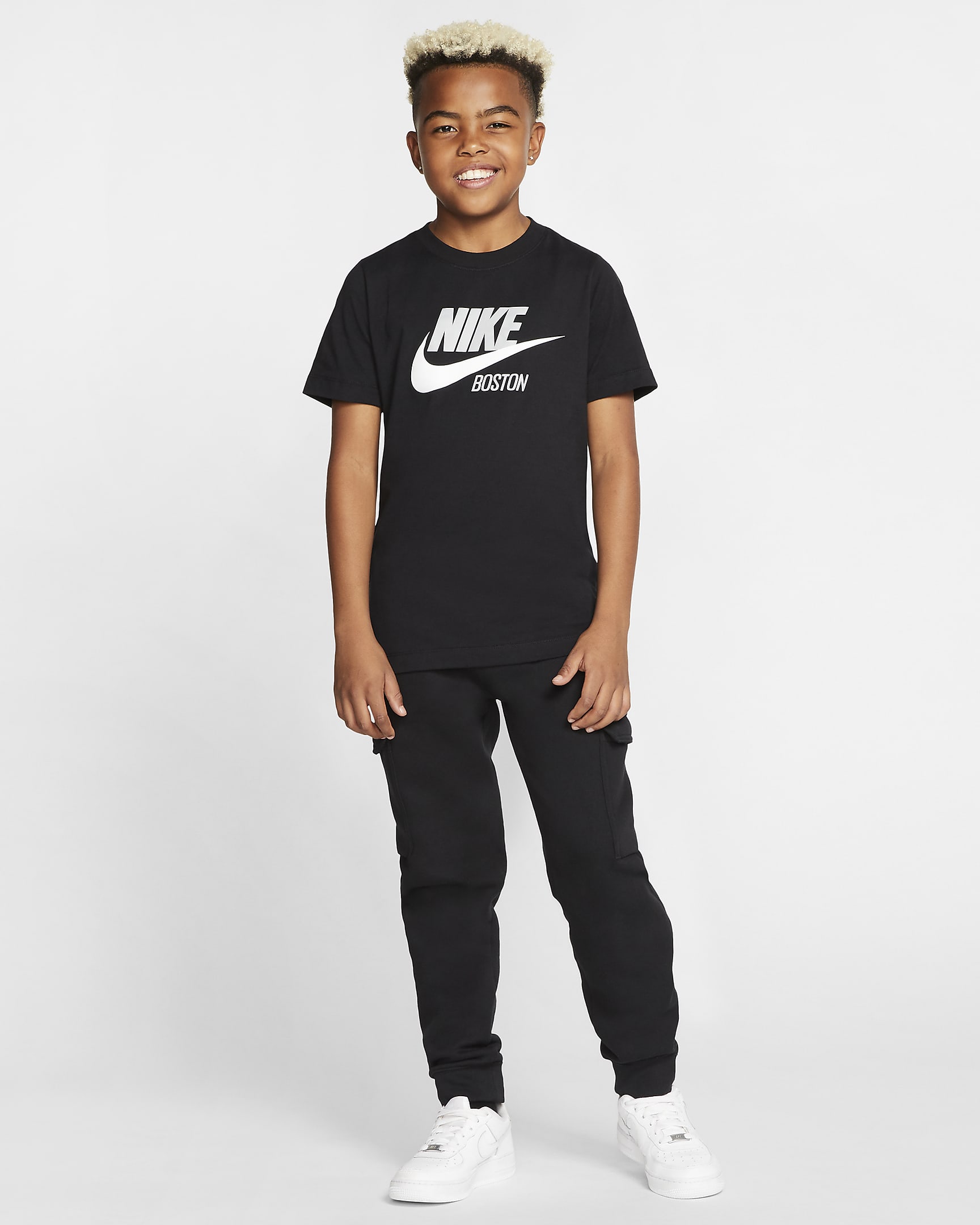 Playera para niños talla grande Nike Sportswear Boston. Nike.com
