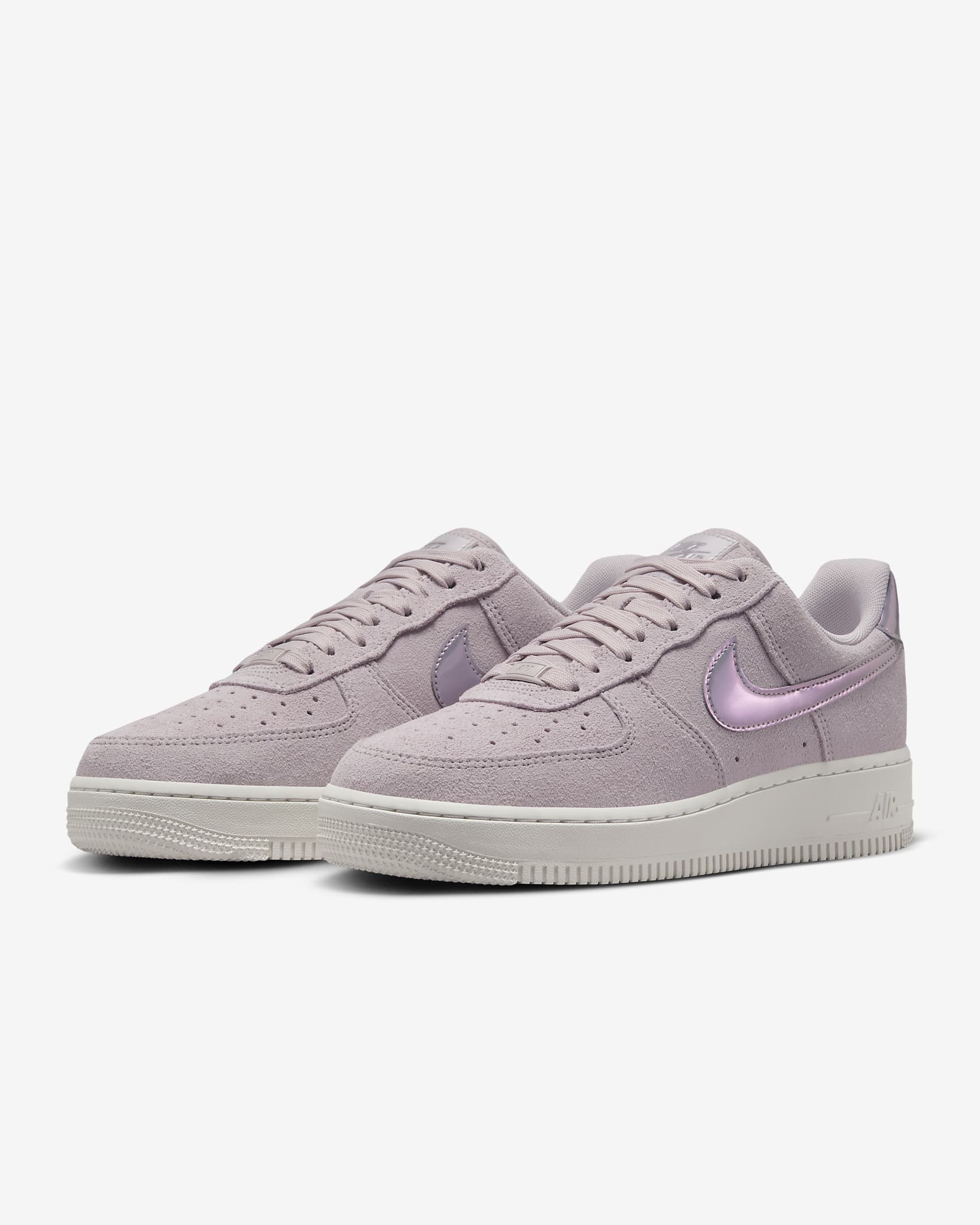 Nike Air Force 1 '07 SE Women's Shoes - Platinum Violet/Summit White/Light Violet Ore