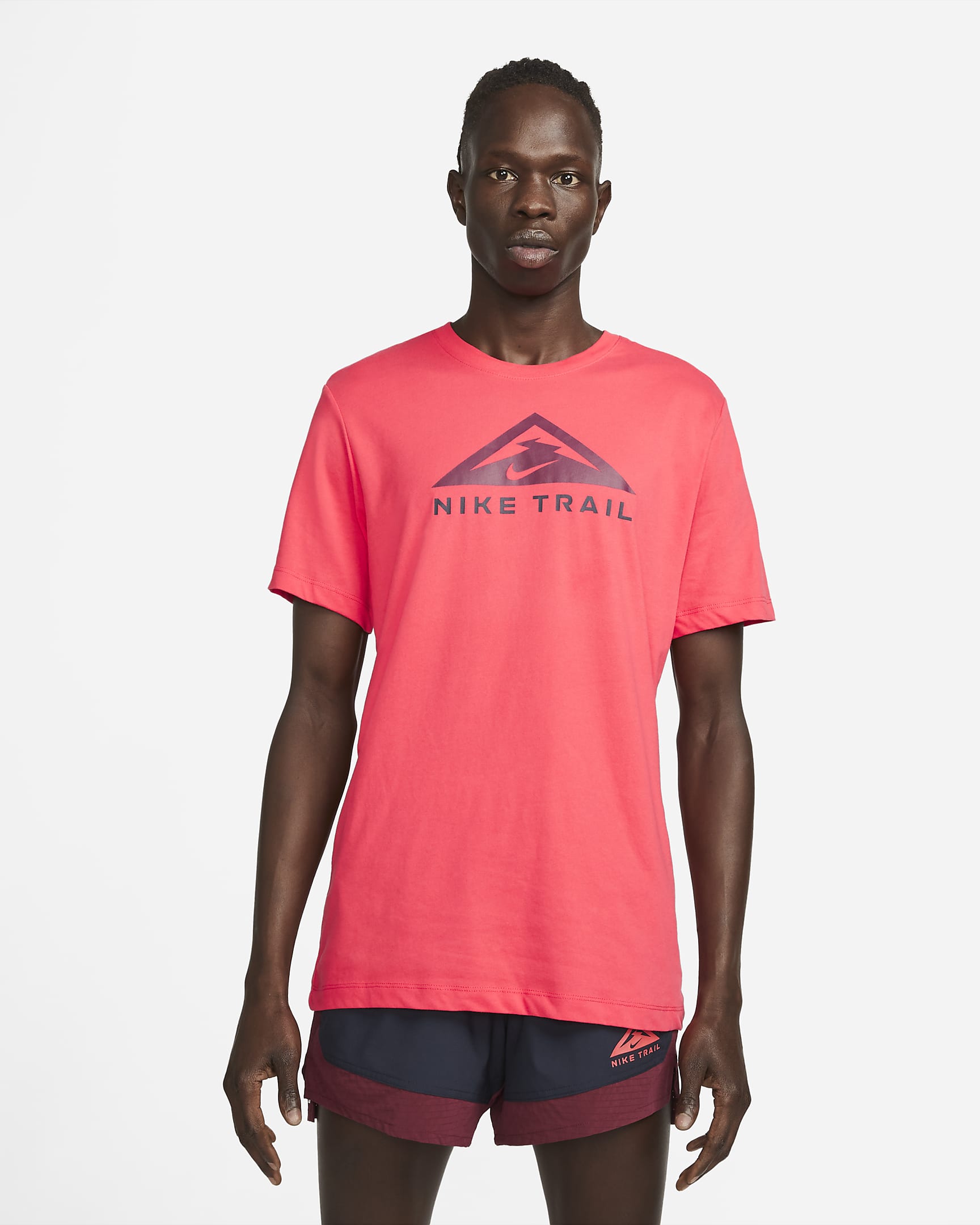 Playera de trail running de manga corta Nike Dri-FIT - Rojo fusión