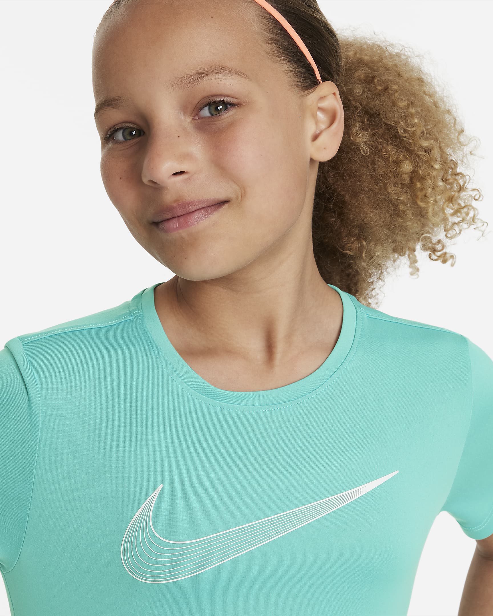 Nike One Older Kids' (Girls') Dri-FIT Short-Sleeve Training Top. Nike UK