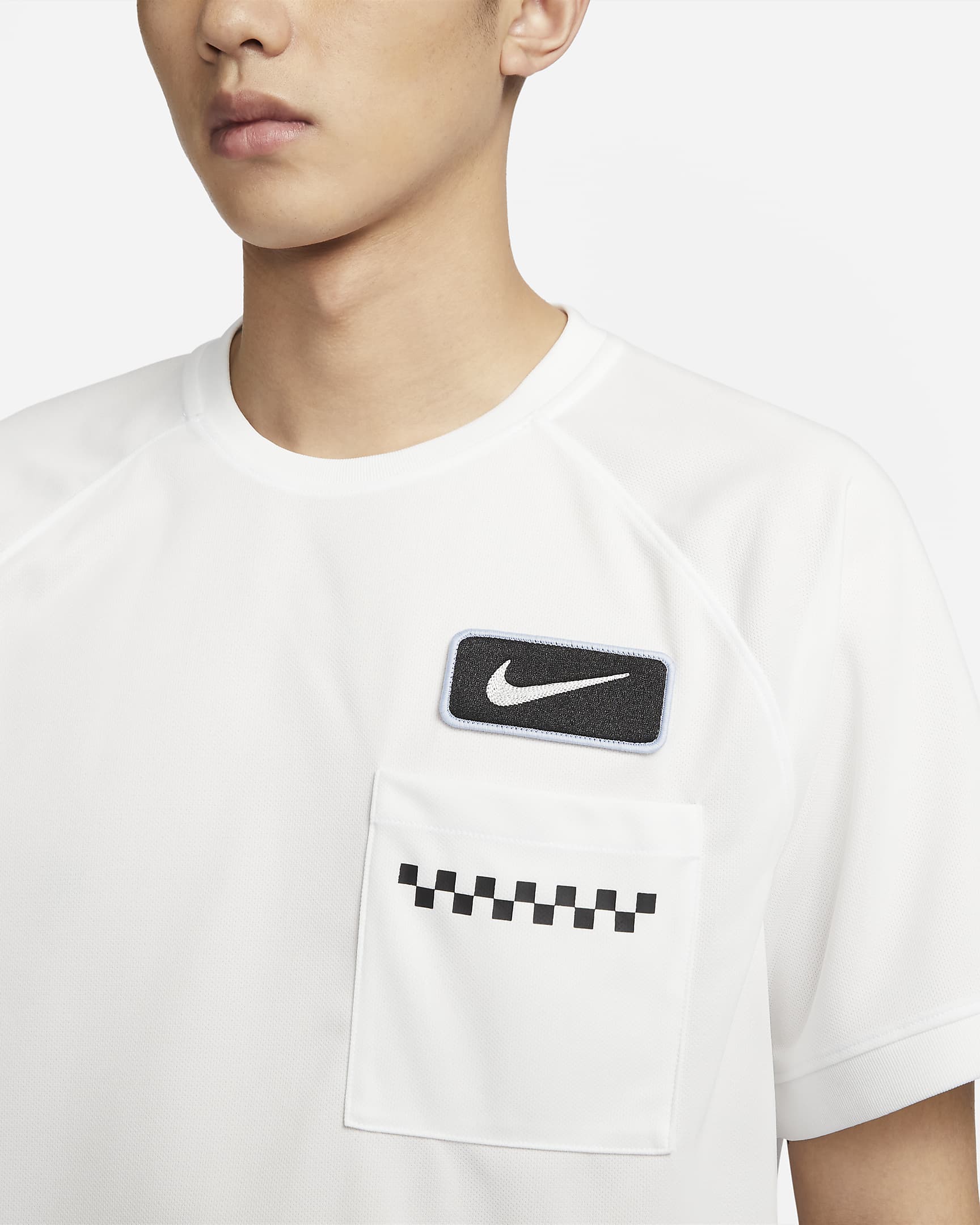 Nike DriFIT Men's Fitness Top. Nike JP