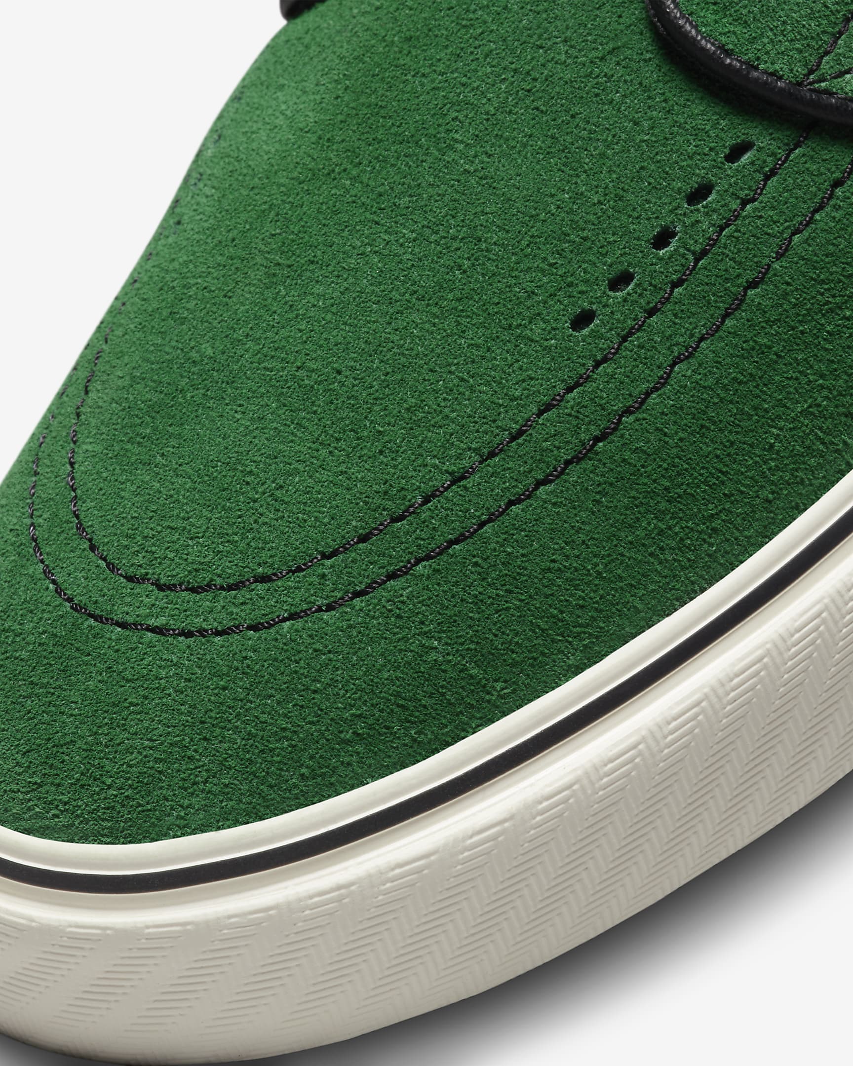 Nike SB Zoom Janoski OG+ Shoes. Nike ID