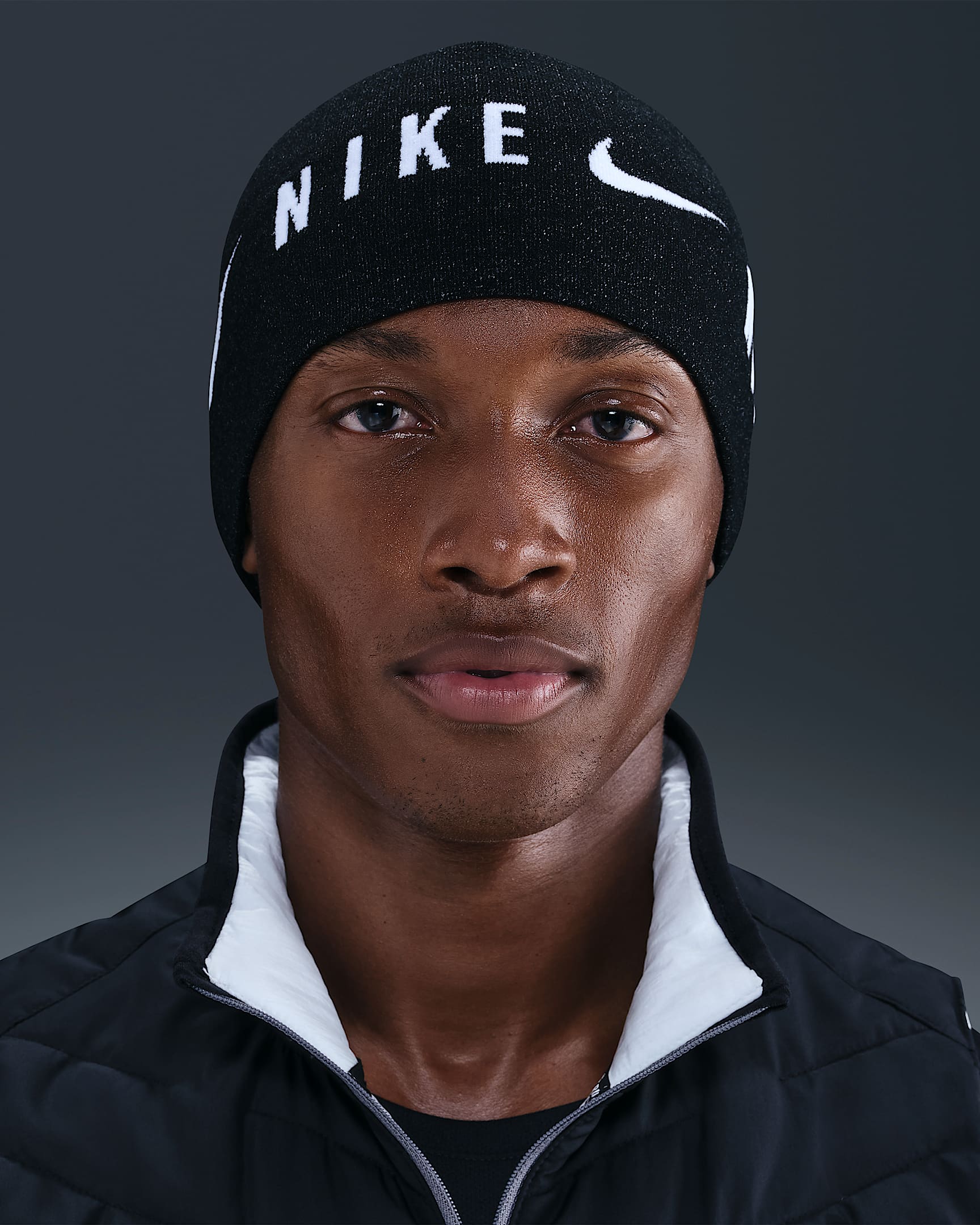 Dzianinowa opaska na głowę do biegania Nike Trail Dri-FIT - Czerń/Summit White