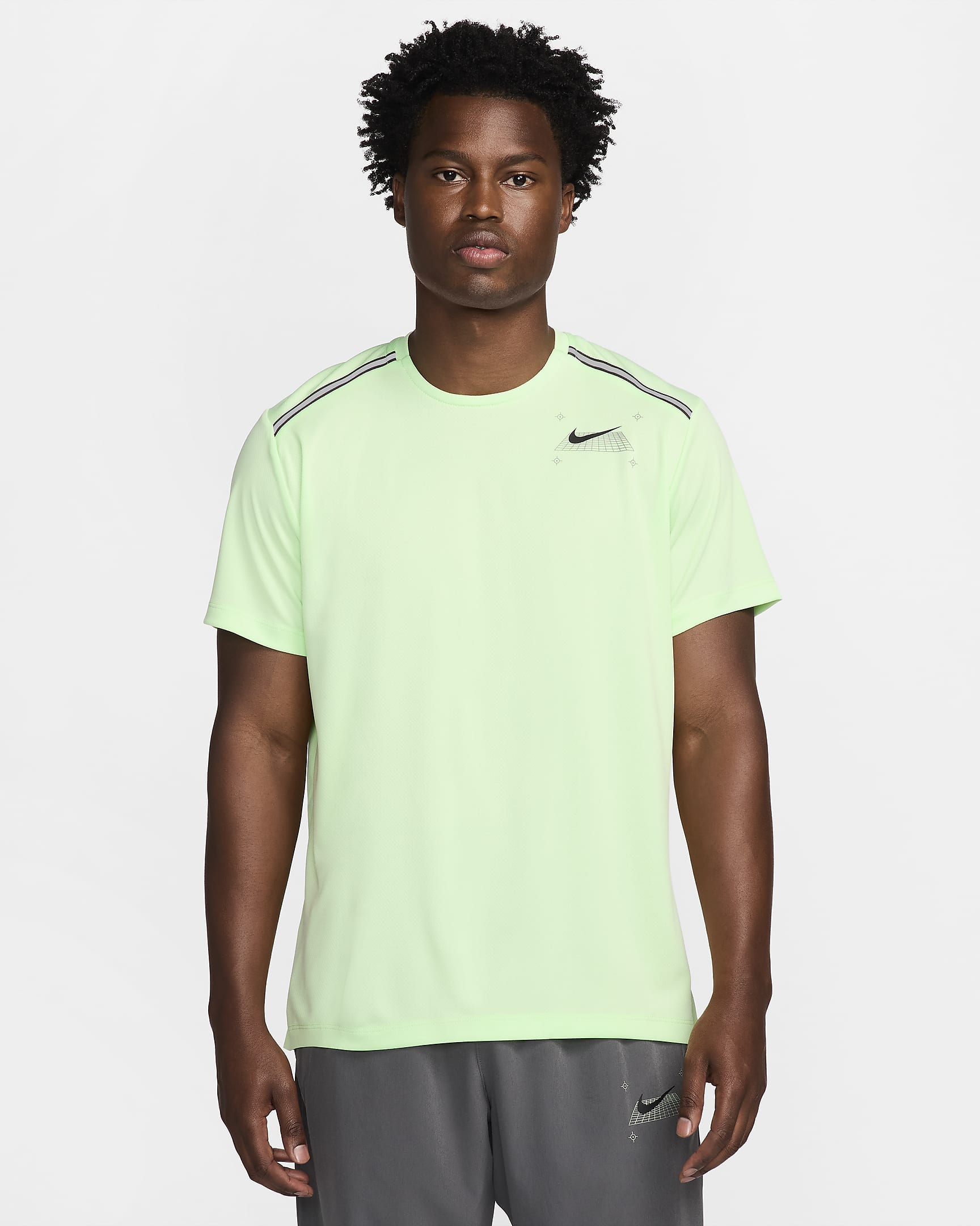 Maglia da running a manica corta con grafica Nike Miler - Uomo - Vapor Green