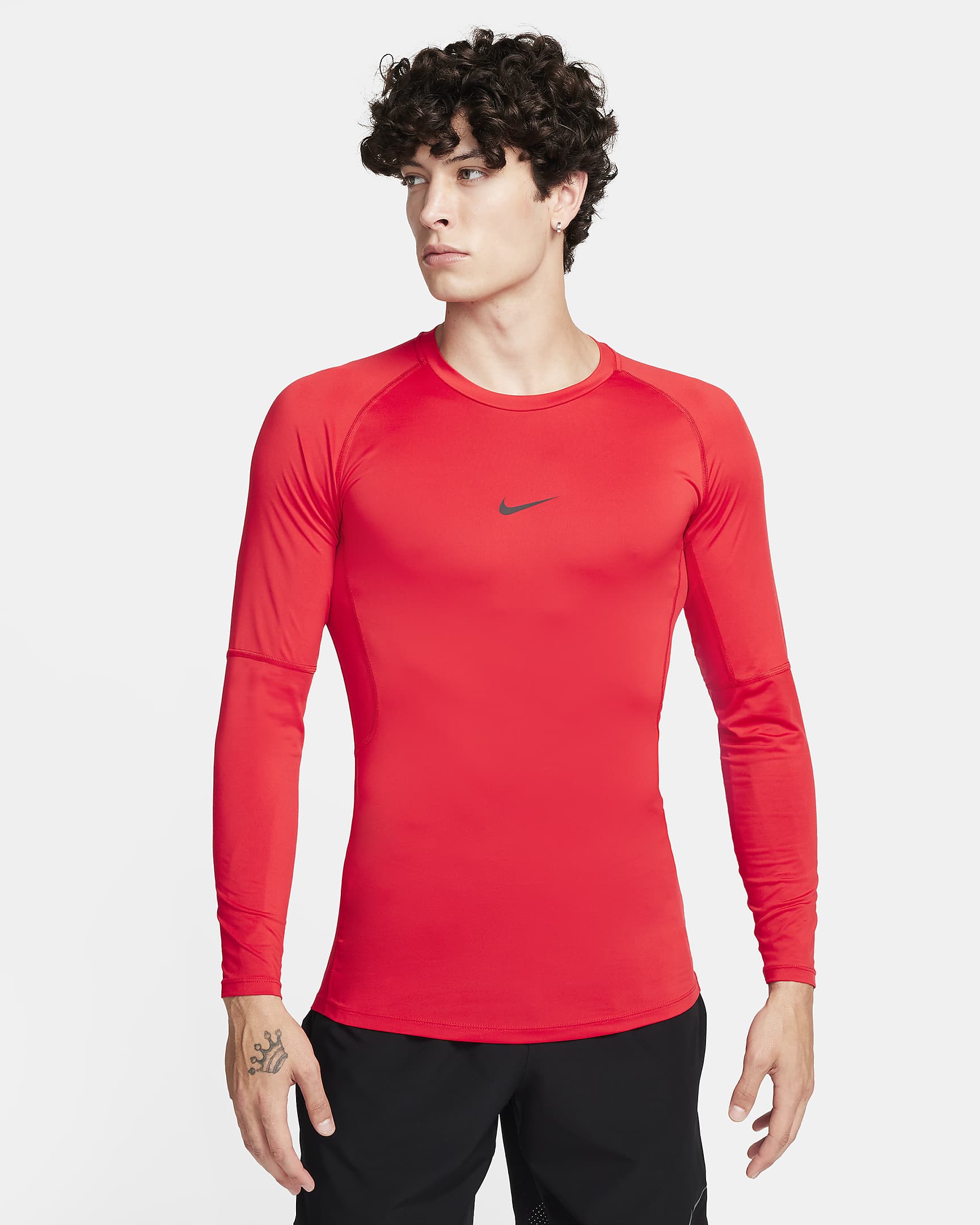 Tætsiddende Nike Pro Dri-FIT-fitnessoverdel med lange ærmer til mænd - University Red/sort