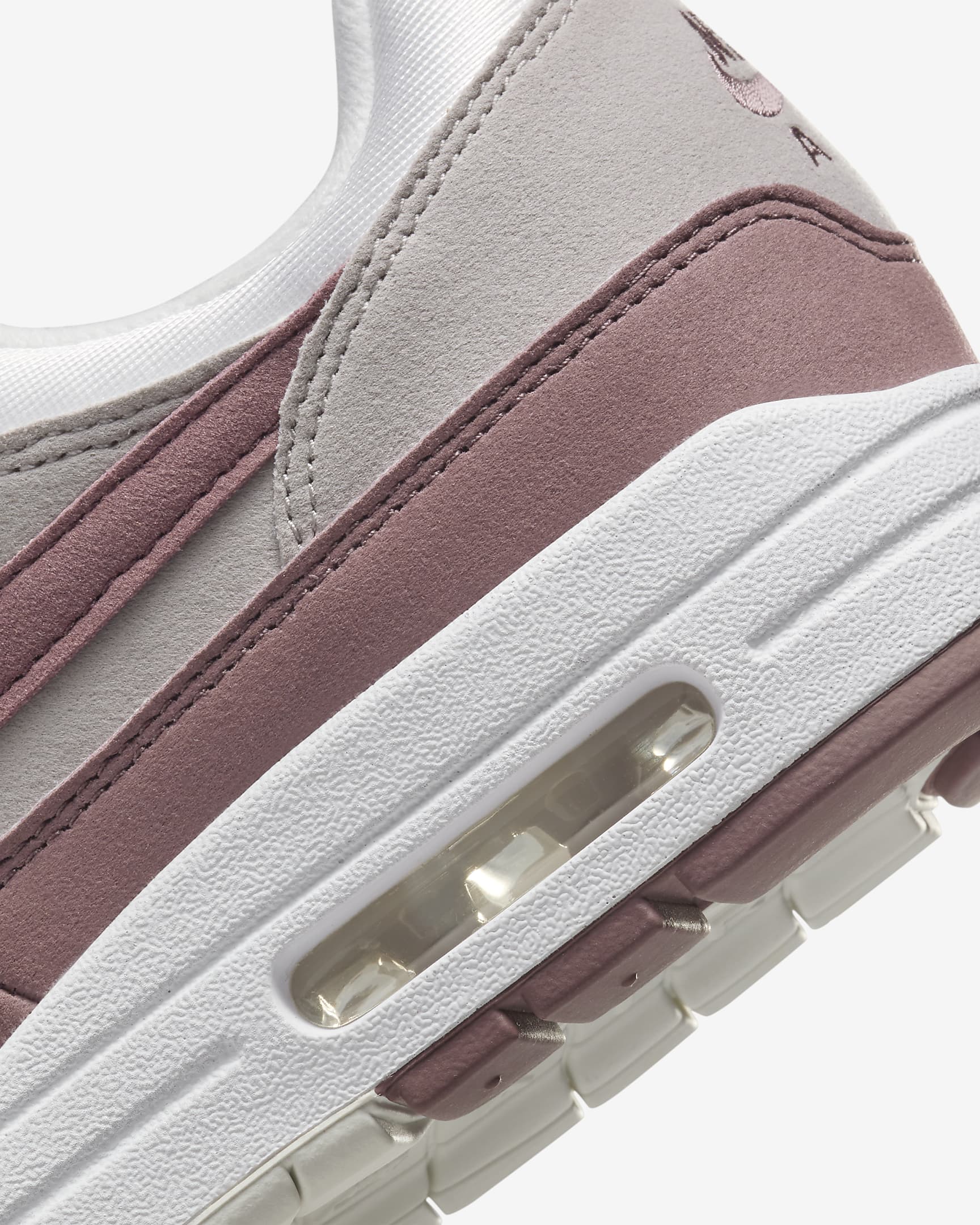 Chaussure Nike Air Max 1 pour femme - Summit White/Light Iron Ore/Smokey Mauve