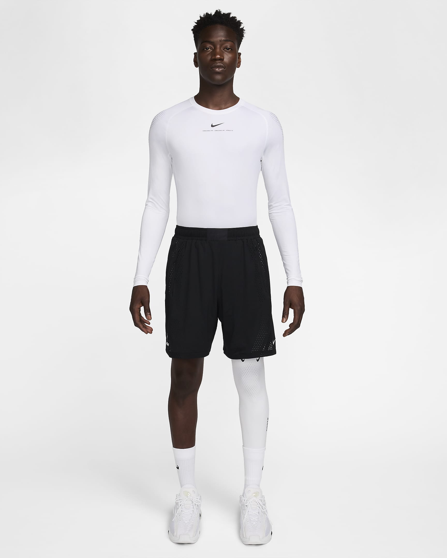 Haut de basketball première couche à manches longues NOCTA pour homme - Blanc/Noir