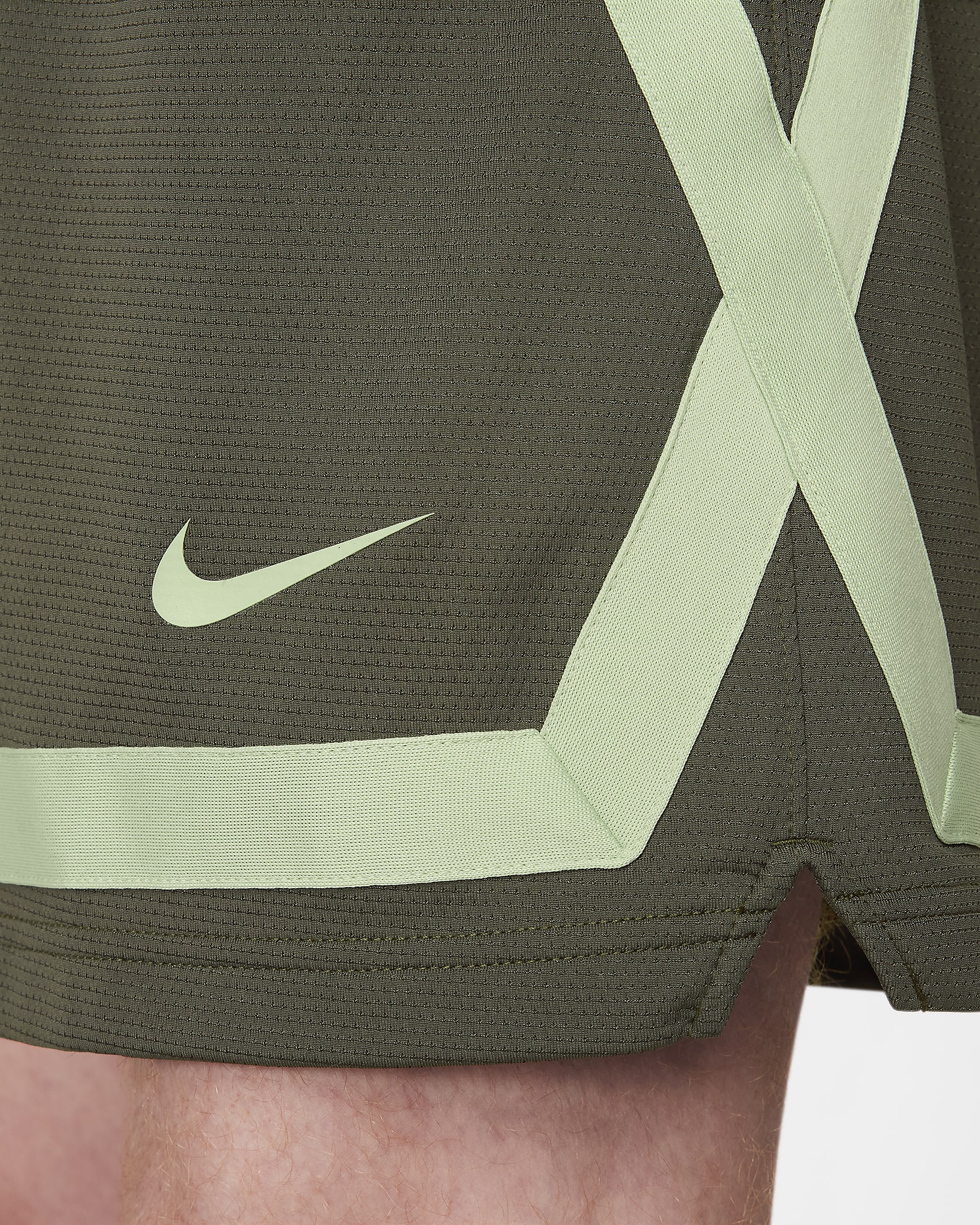 Shorts de básquetbol Sabrina Dri-FIT - Caqui militar/Pulpa dulce/Verde aceite/Pulpa dulce