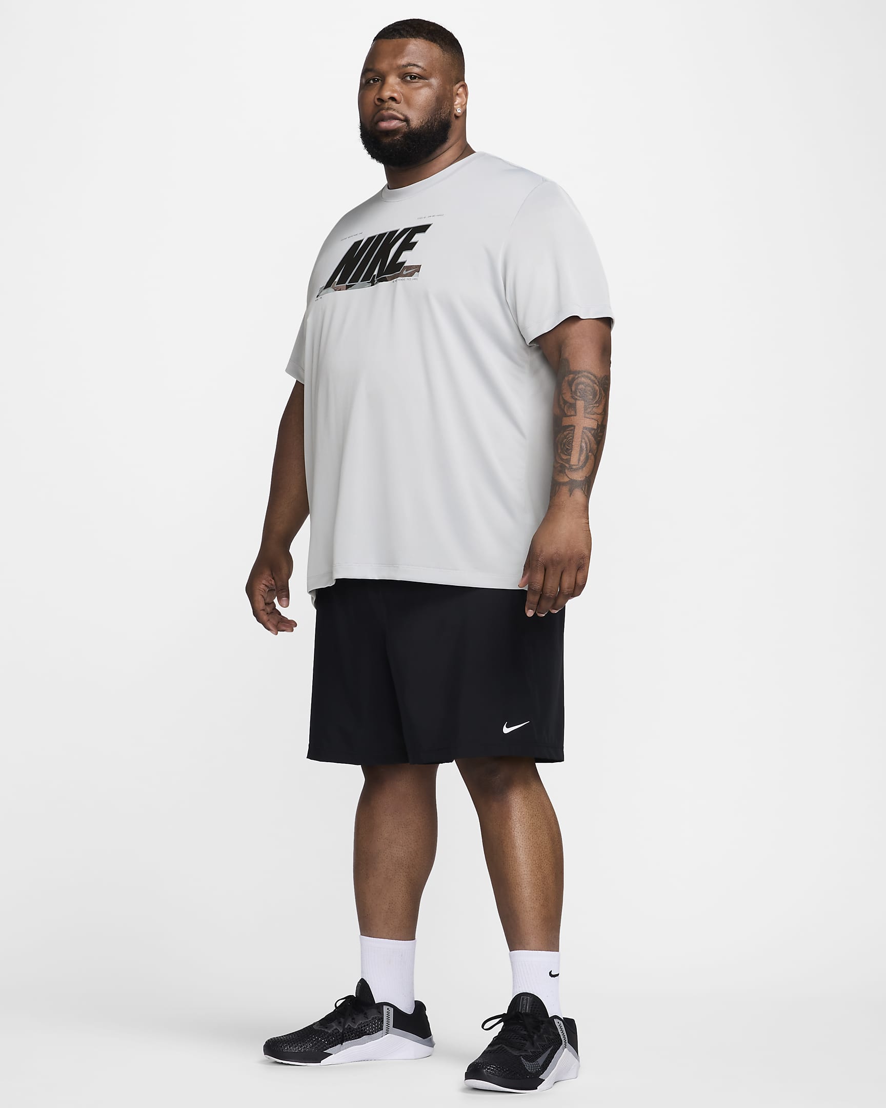 Nike Men's Dri-FIT Fitness T-Shirt. Nike UK