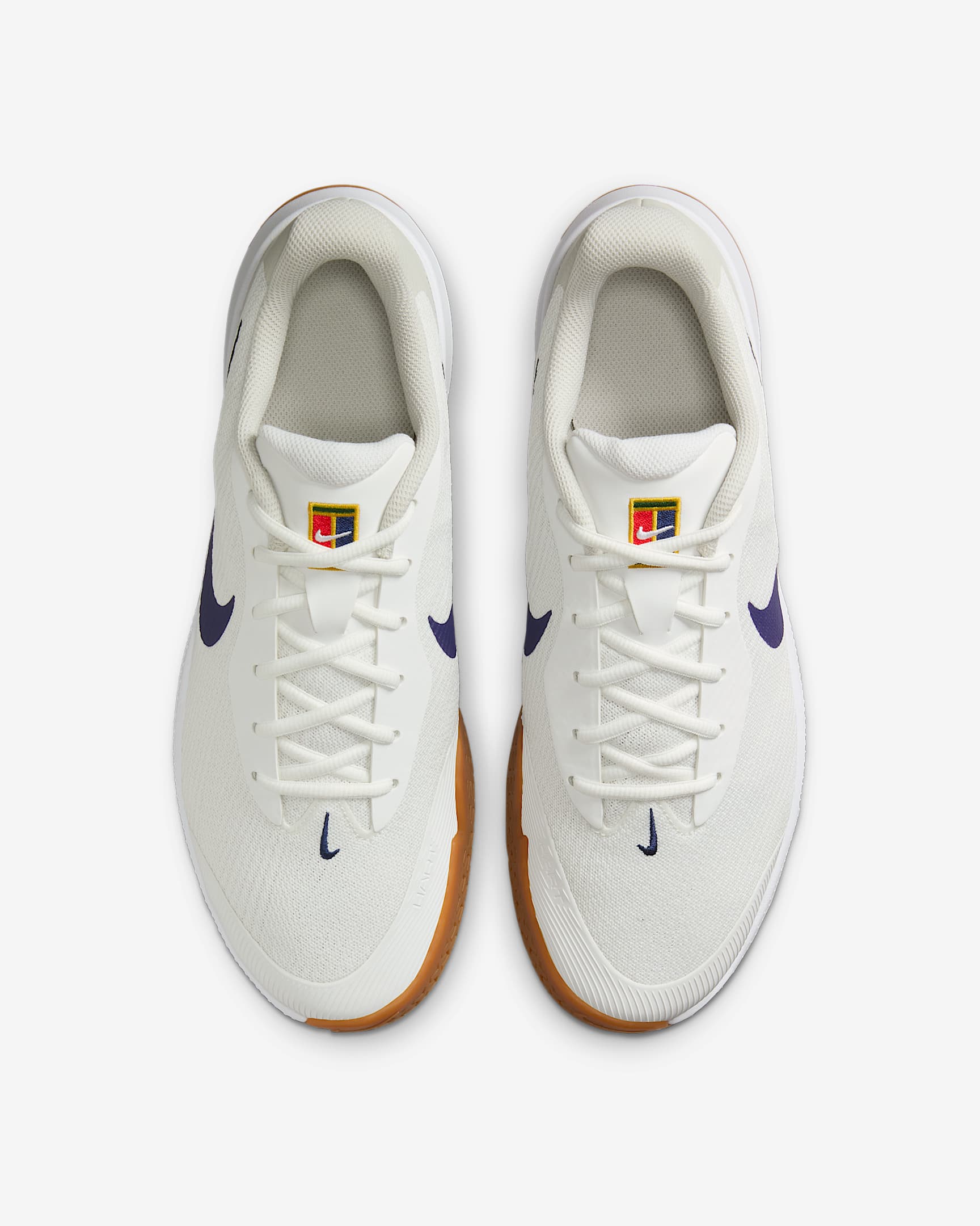 vapor lite tennis shoes