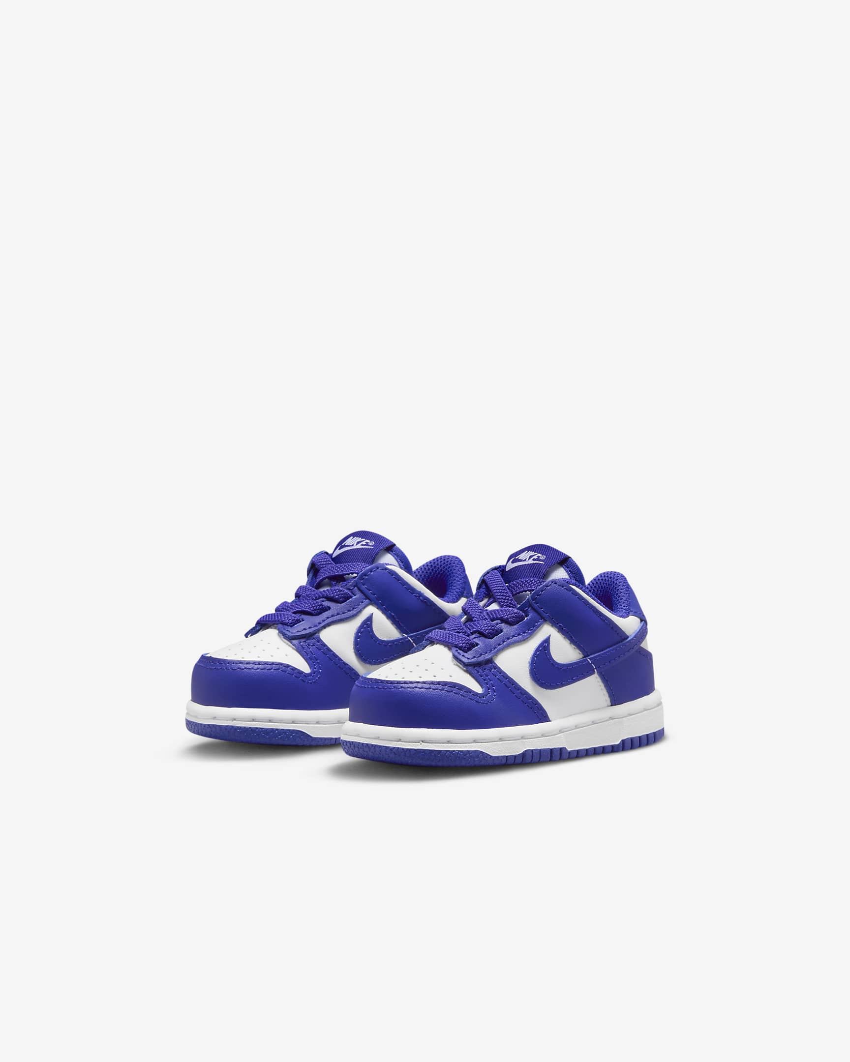 Sko Nike Dunk Low för baby/små barn - Vit/University Red/Concord