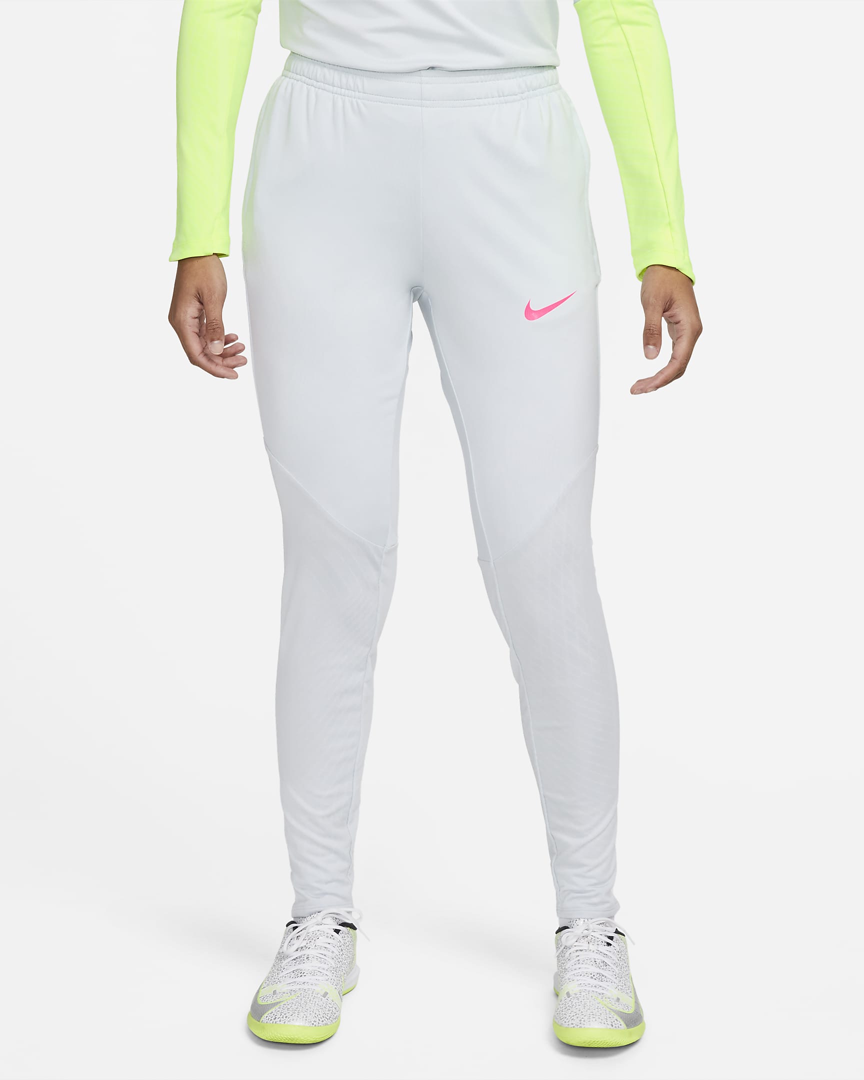 Nike DriFIT Strike Women's Football Trousers. Nike LU