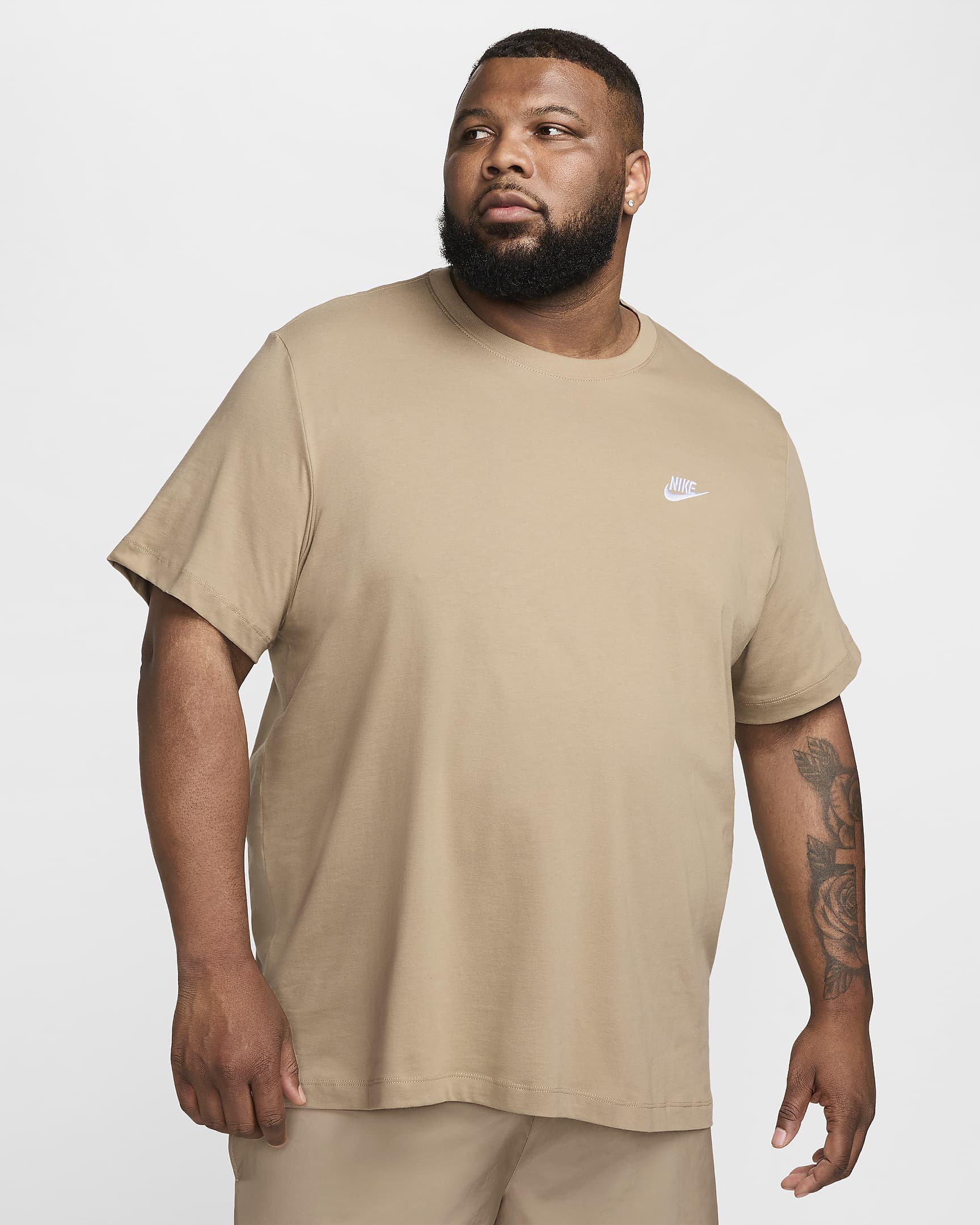 Nike Sportswear Club Men's T-Shirt - Khaki