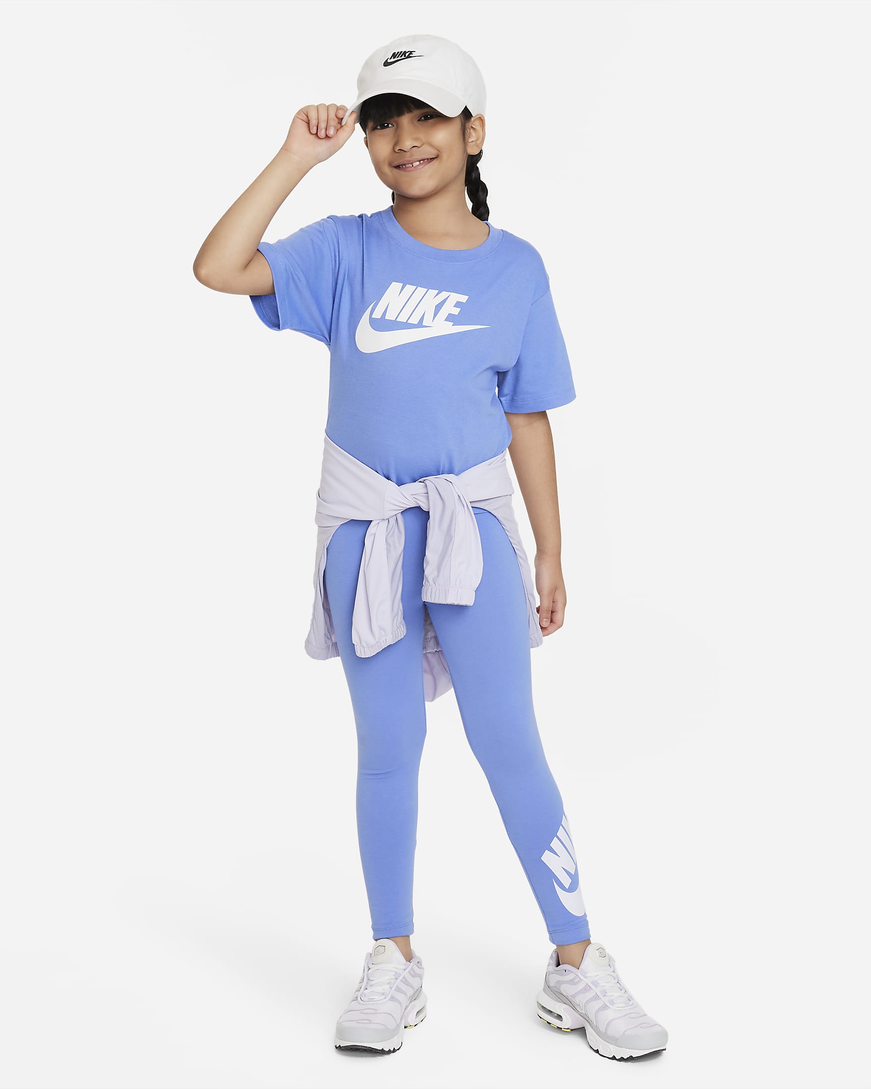 Playera de corte cuadrado para niños talla pequeña Nike Club - Polar