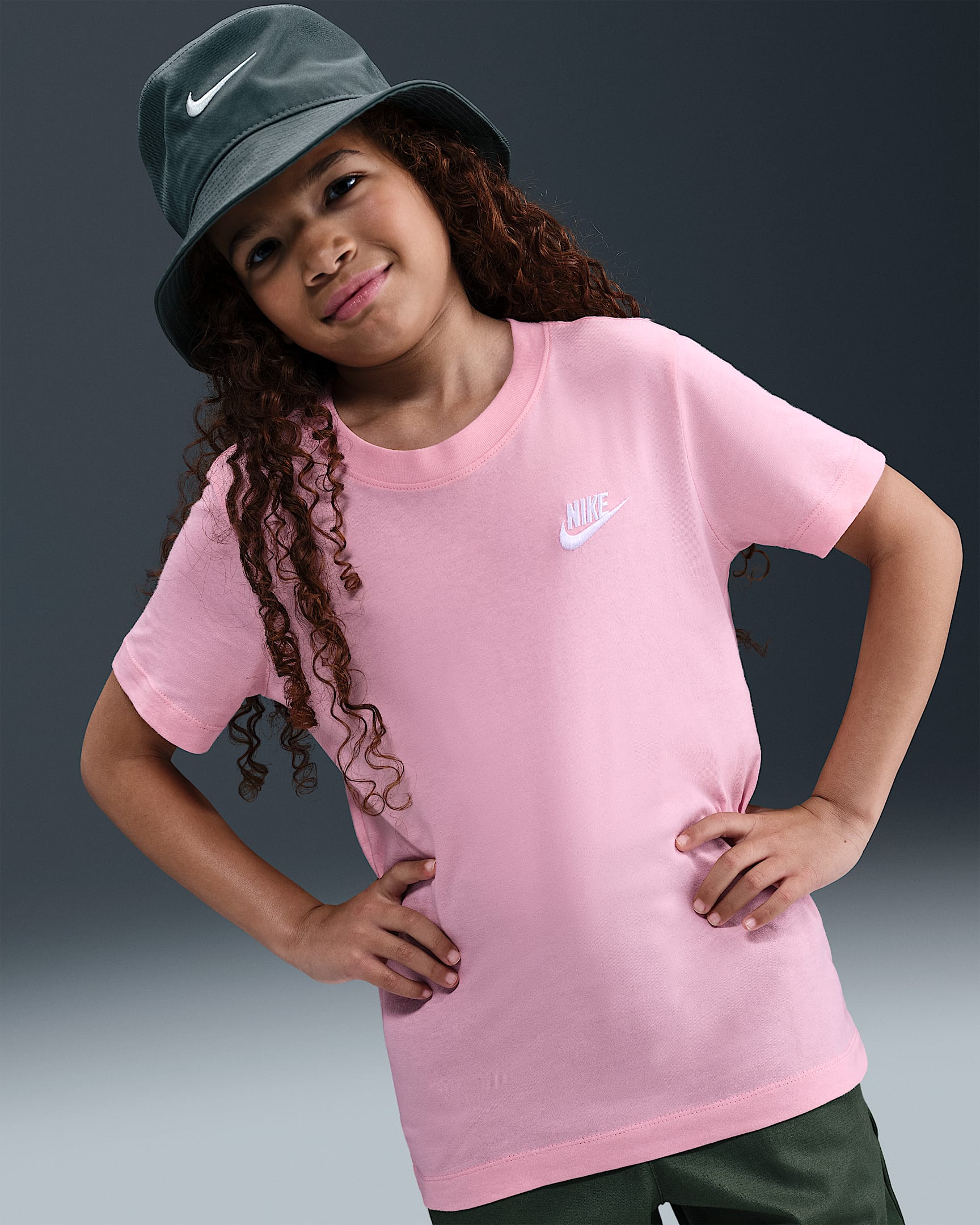 Nike Sportswear Big Kids' T-Shirt - Medium Soft Pink