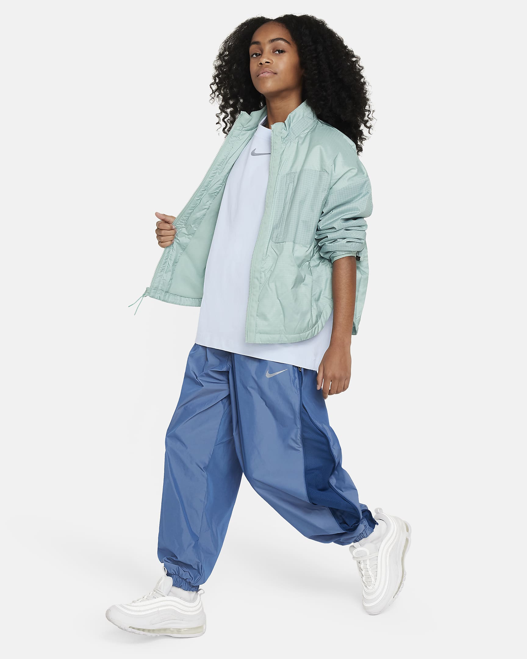 Nike Sportswear Older Kids' (Girls') Oversized T-Shirt - Blue Tint